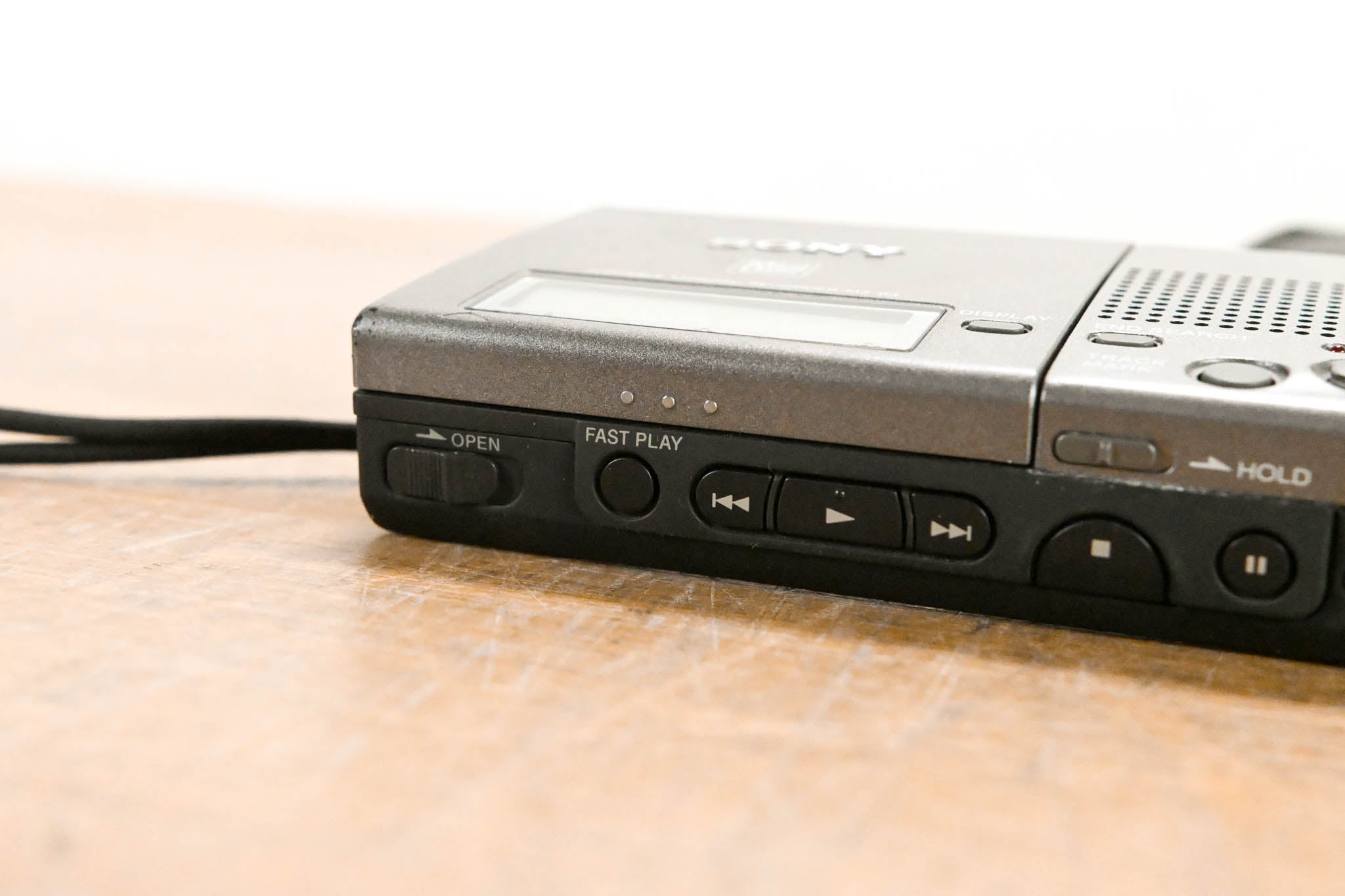 Sony MZ-B3 Portable MiniDisc Recorder (NO POWER SUPPLY)