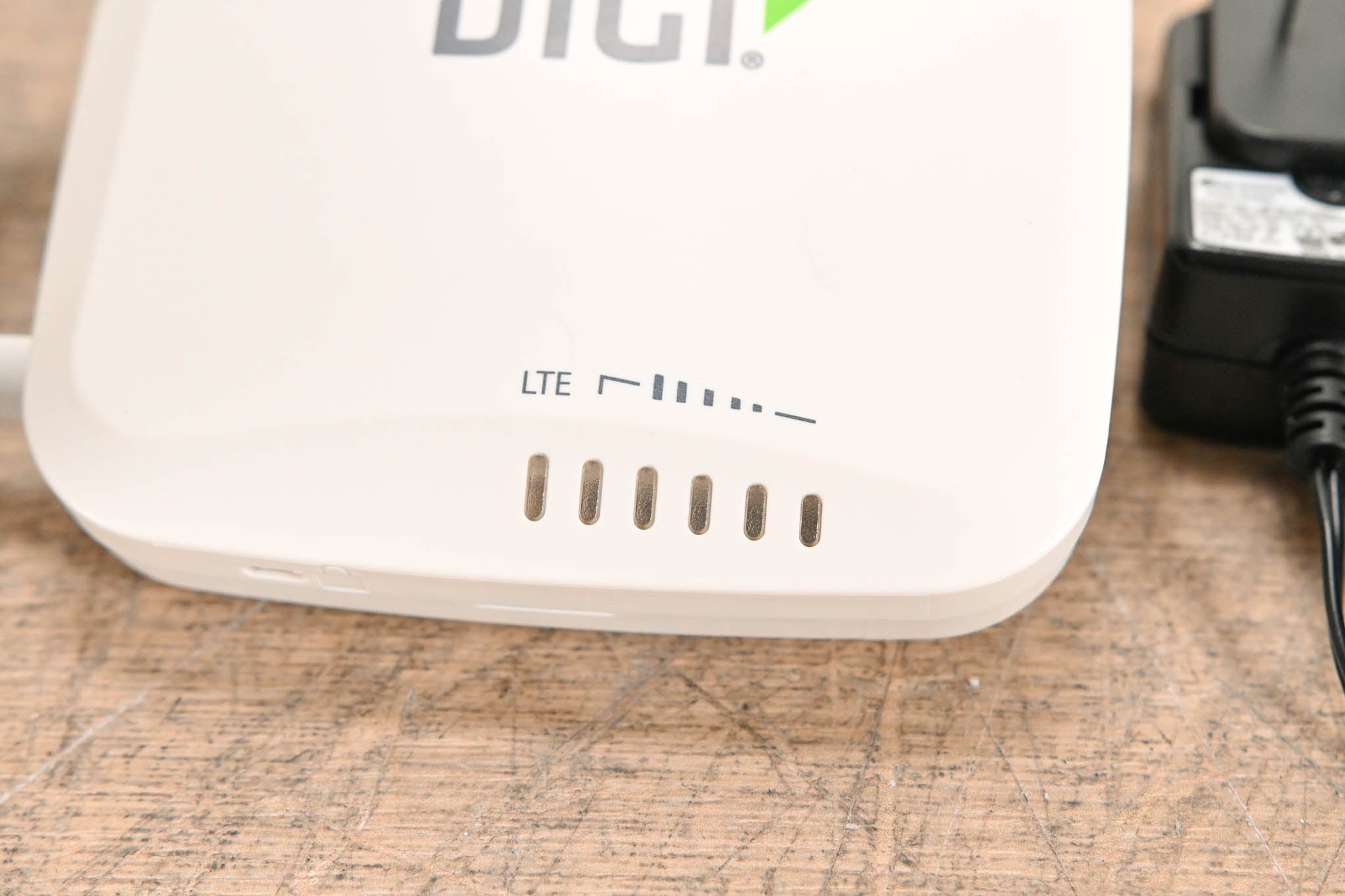 Digi International Digi 6310-DX LTE Cellular Extender