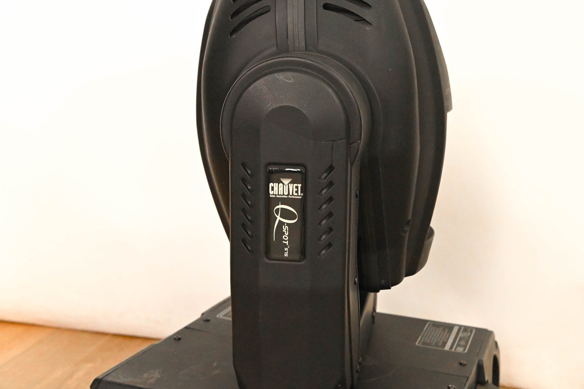 Chauvet Q-Spot 575 DMX Moving Yoke Lighting Fixture