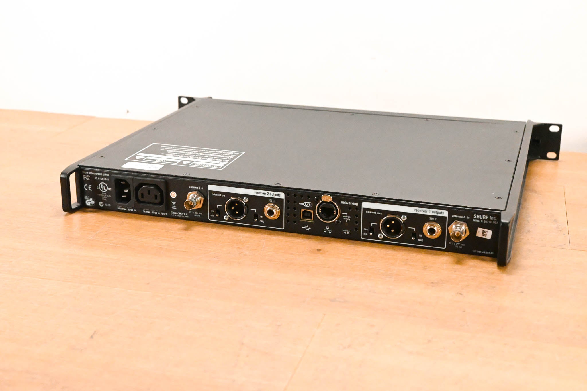 Shure UR4D Dual-Channel UHF Wireless Receiver - H4 Band: 518-578 MHz