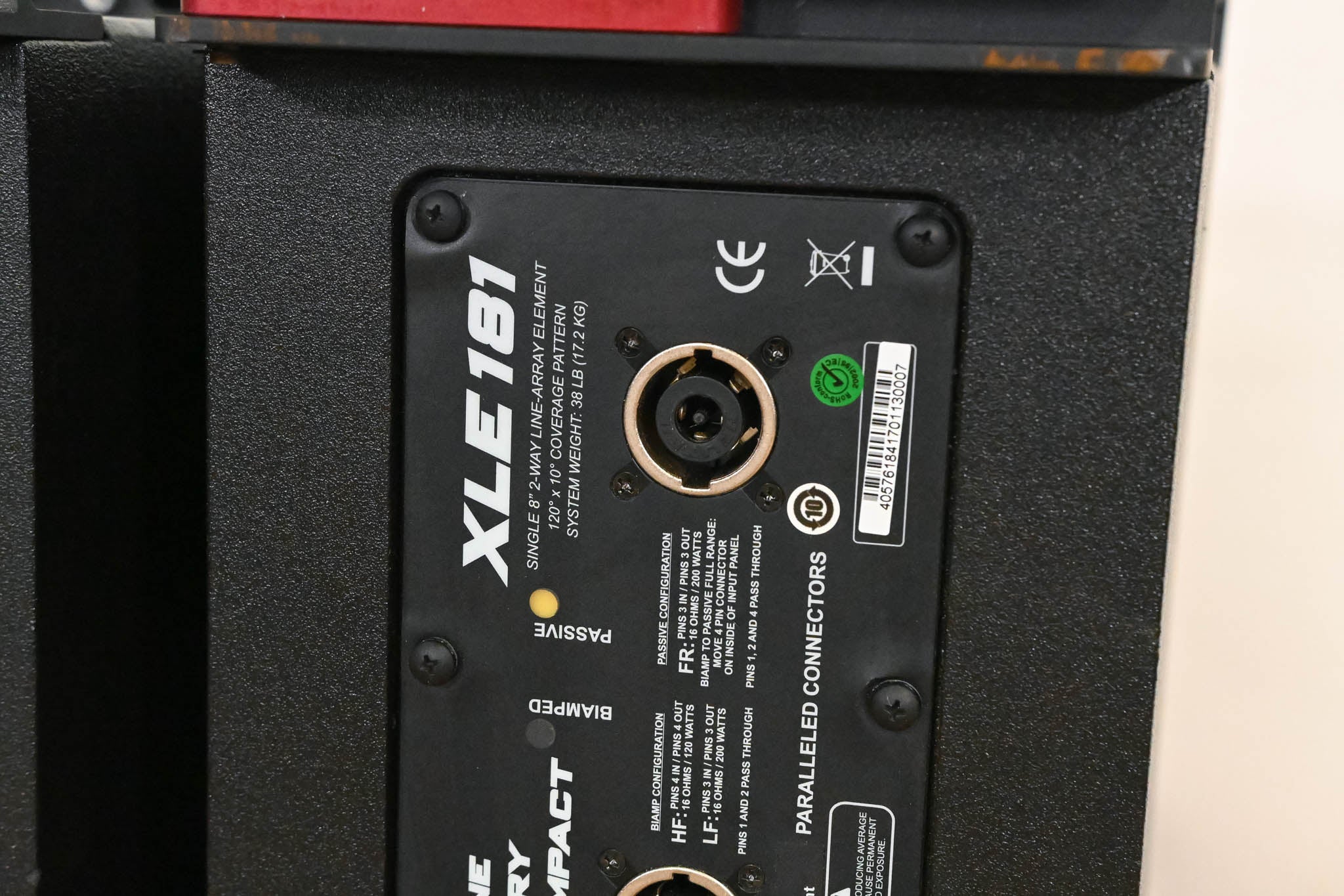 Electro-Voice (EV) XLE181 8" 2-Way Passive Line Array Speaker (PAIR)