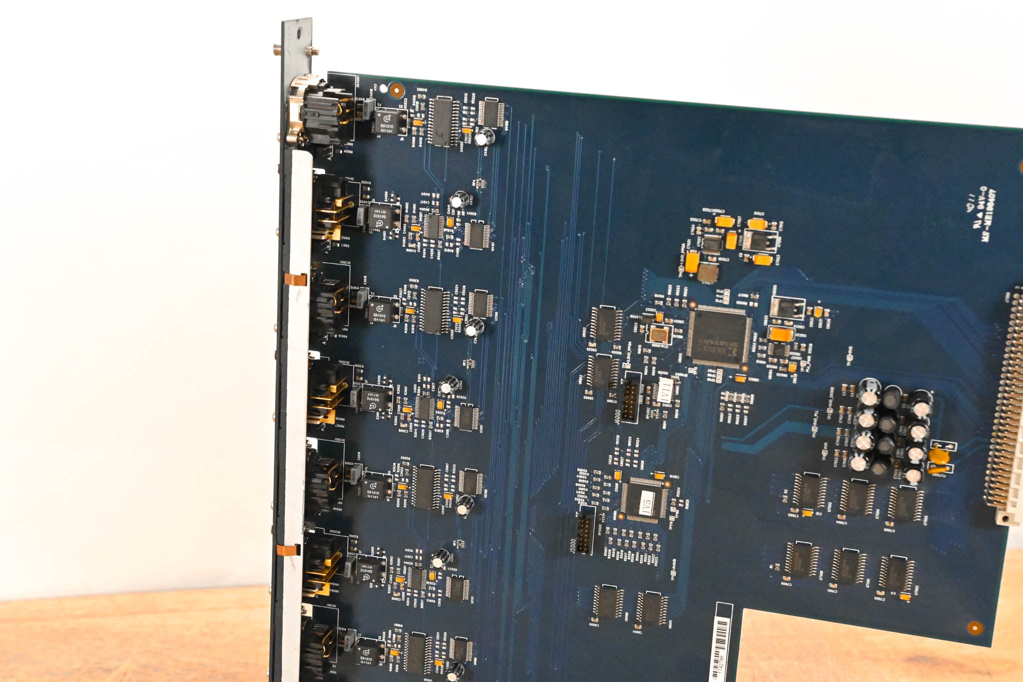 Midas DL452 AES3 Digital 8 Input, 8 Output Card