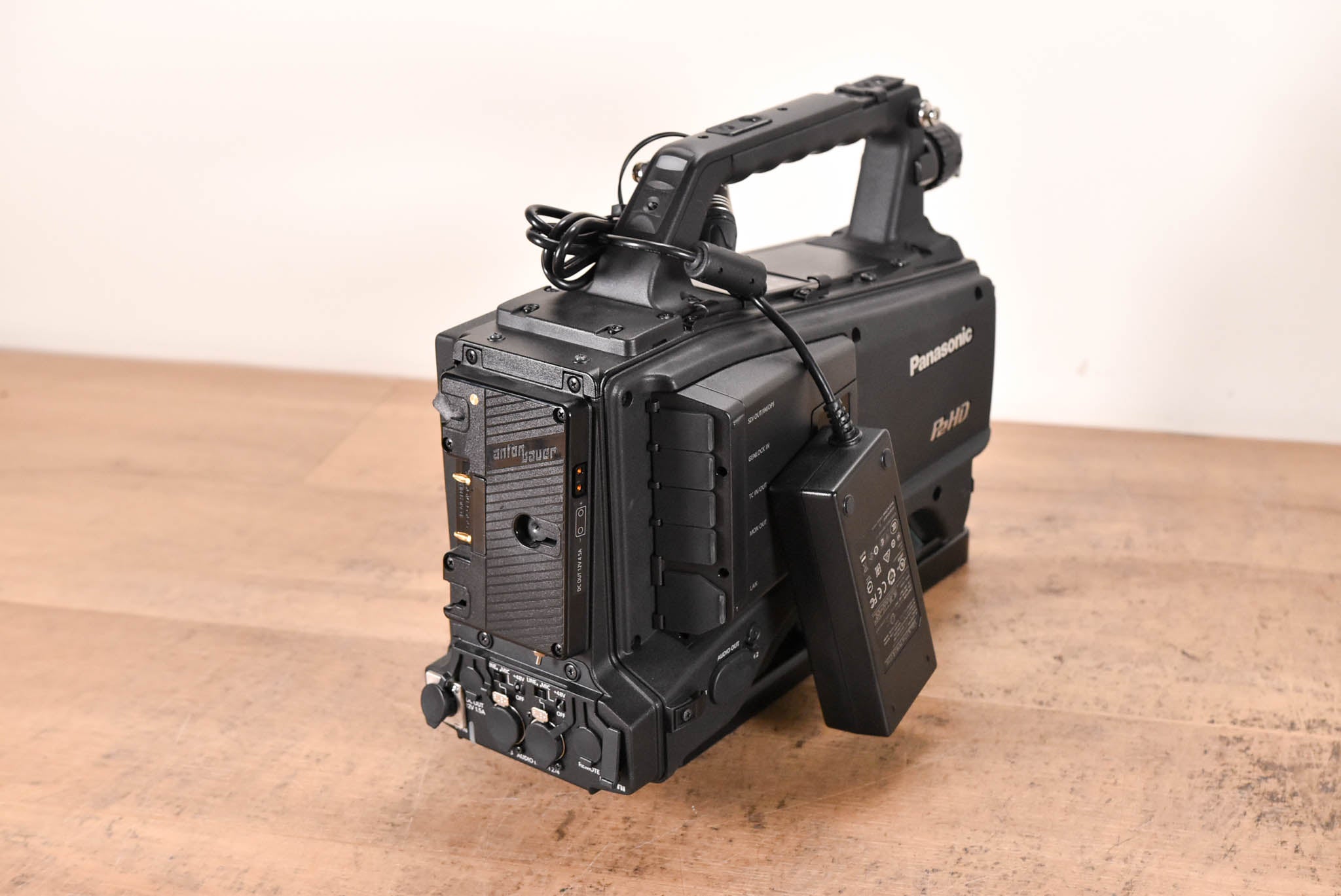 Panasonic AJ-PX800G P2 HD AVC-ULTRA Camcorder