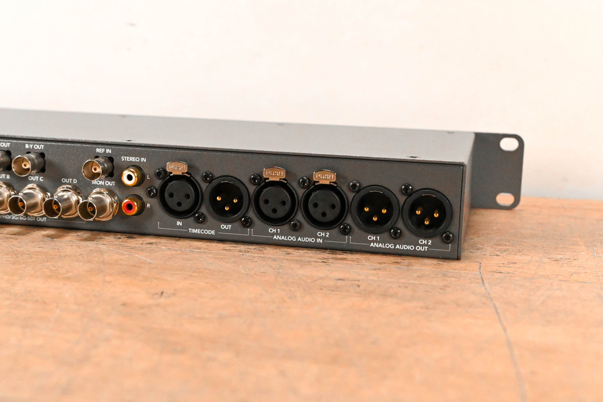 Blackmagic Design HyperDeck Studio Pro 2