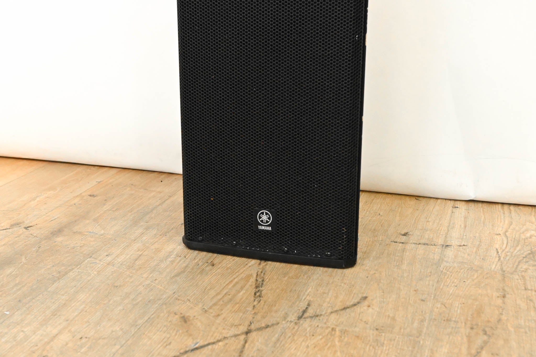 Yamaha IF2208 Dual 8" 2-Way Full-Range Loudspeaker