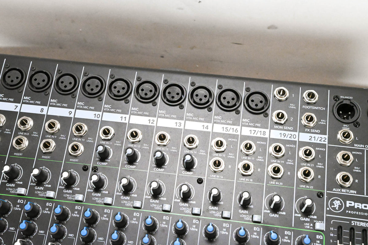 Mackie ProFX22v2 22-Channel Audio Mixer with USB and Effects