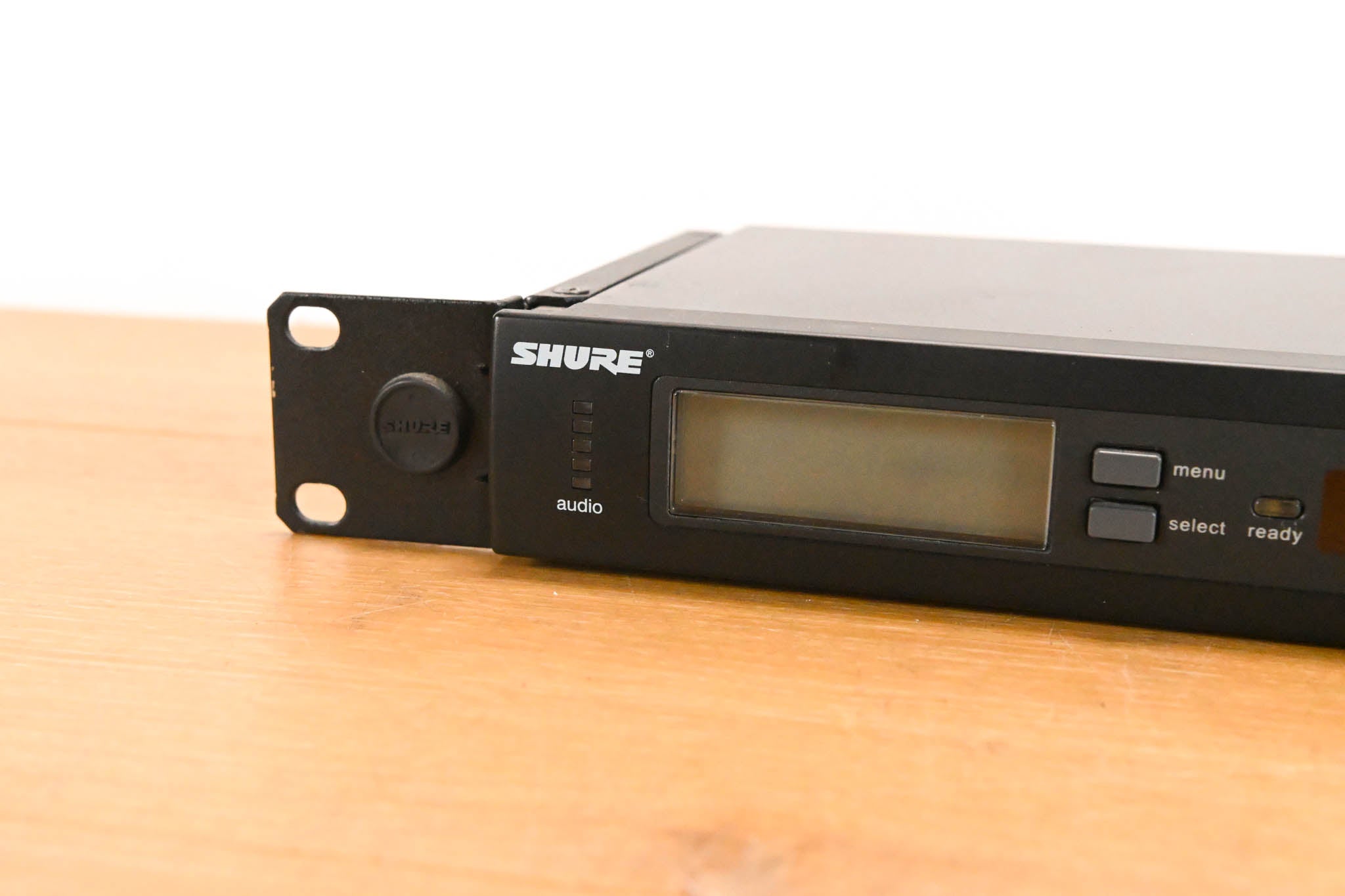 Shure SLX4 Wireless Receiver - H5 Band: 518-542 MHz (NO POWER SUPPLY)