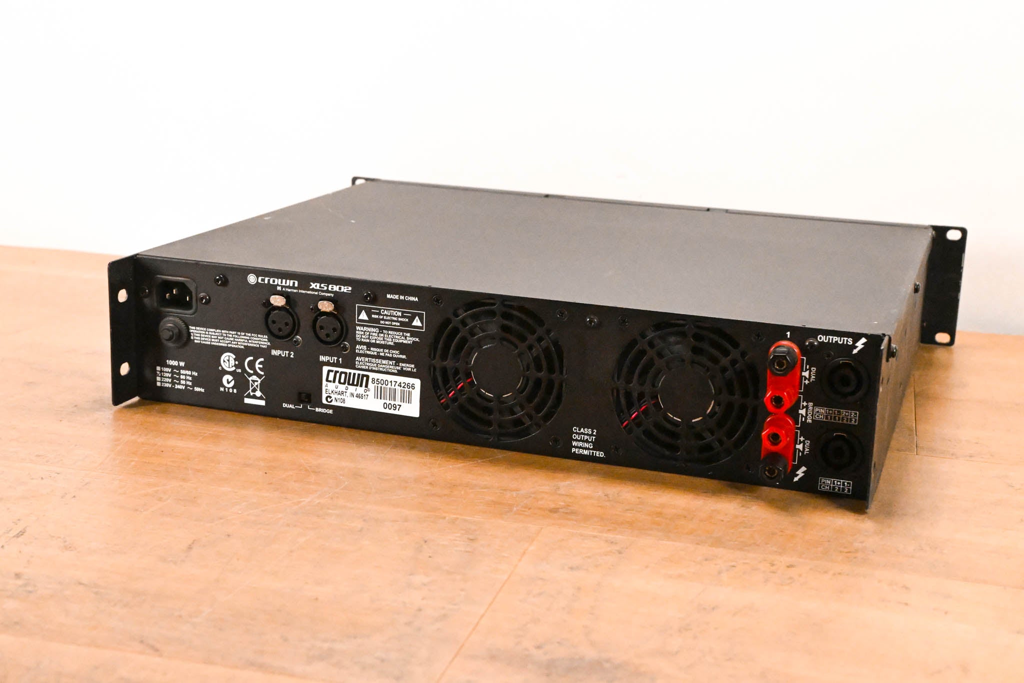 Crown XLS 802 2-Channel Power Amplifier