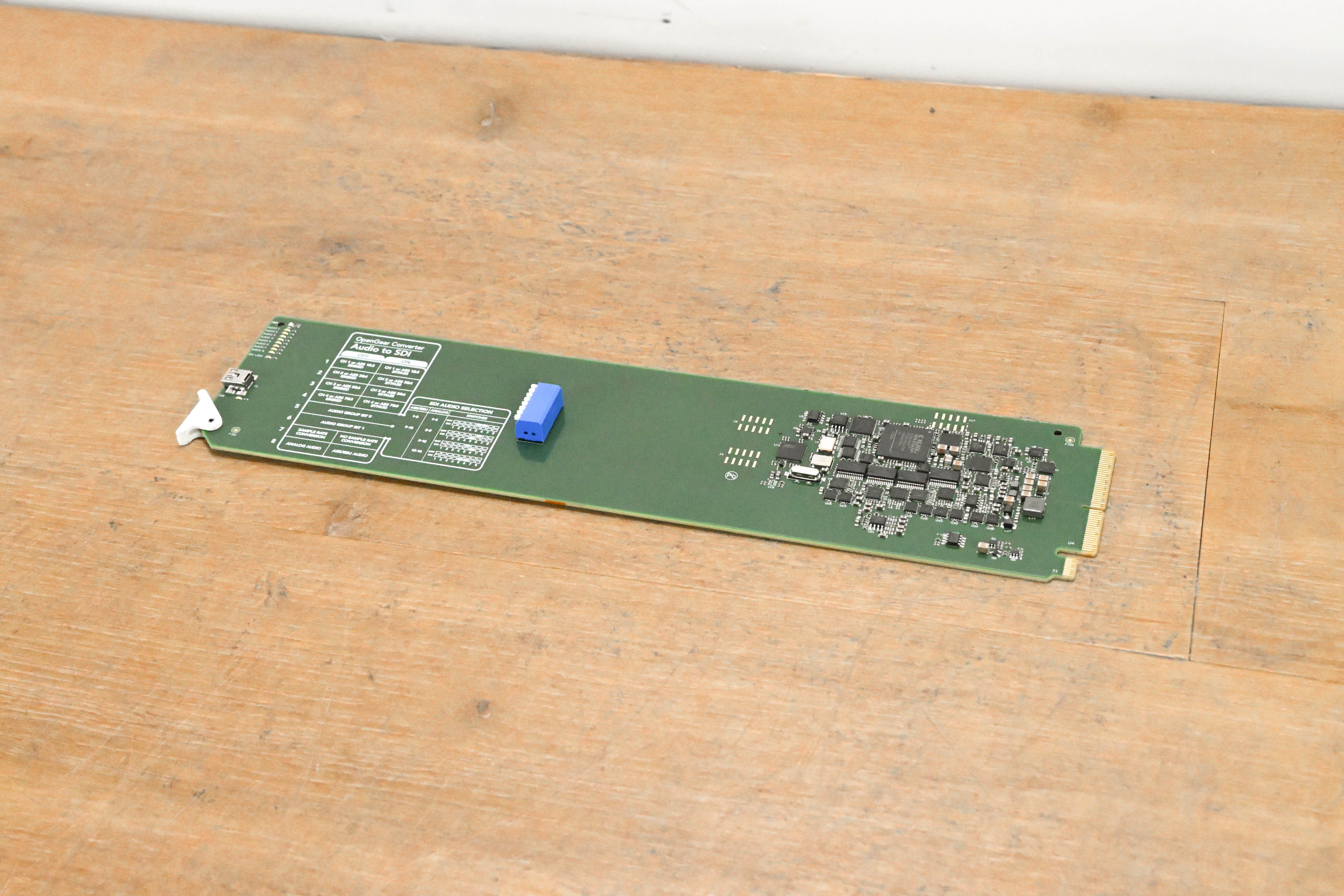 Blackmagic Design OpenGear Converter - Audio to SDI
