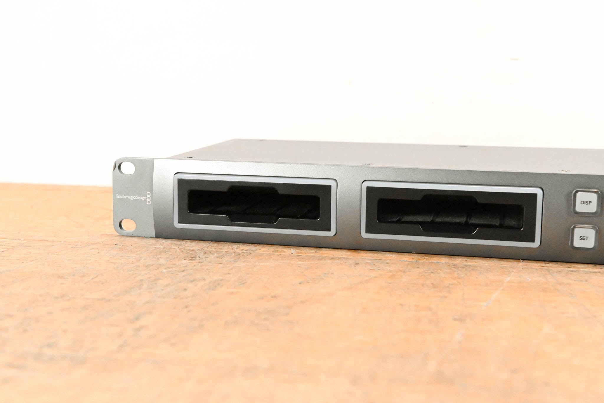 Blackmagic Design HyperDeck Studio 2