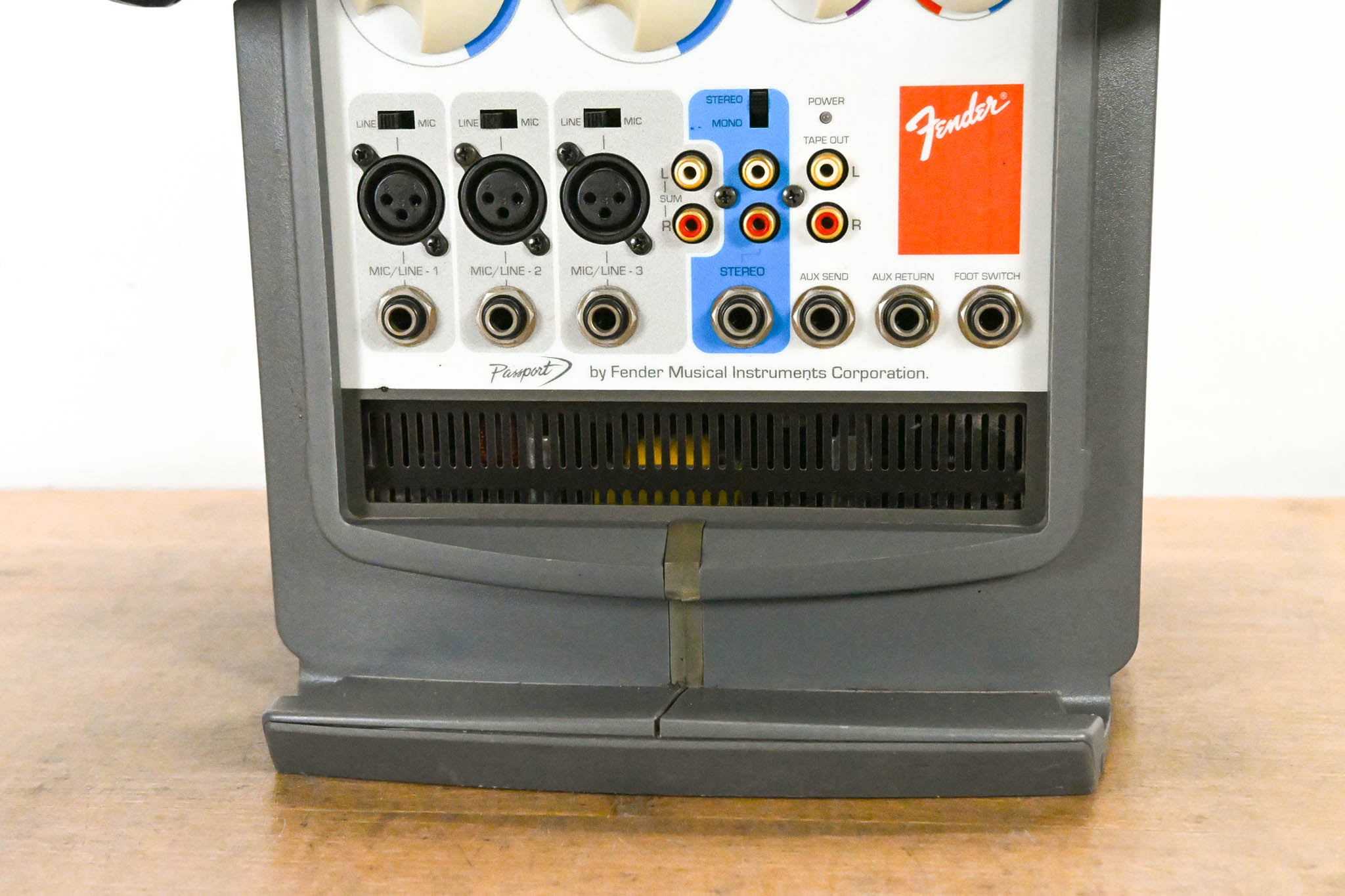 Fender Passport P-150 Portable PA System