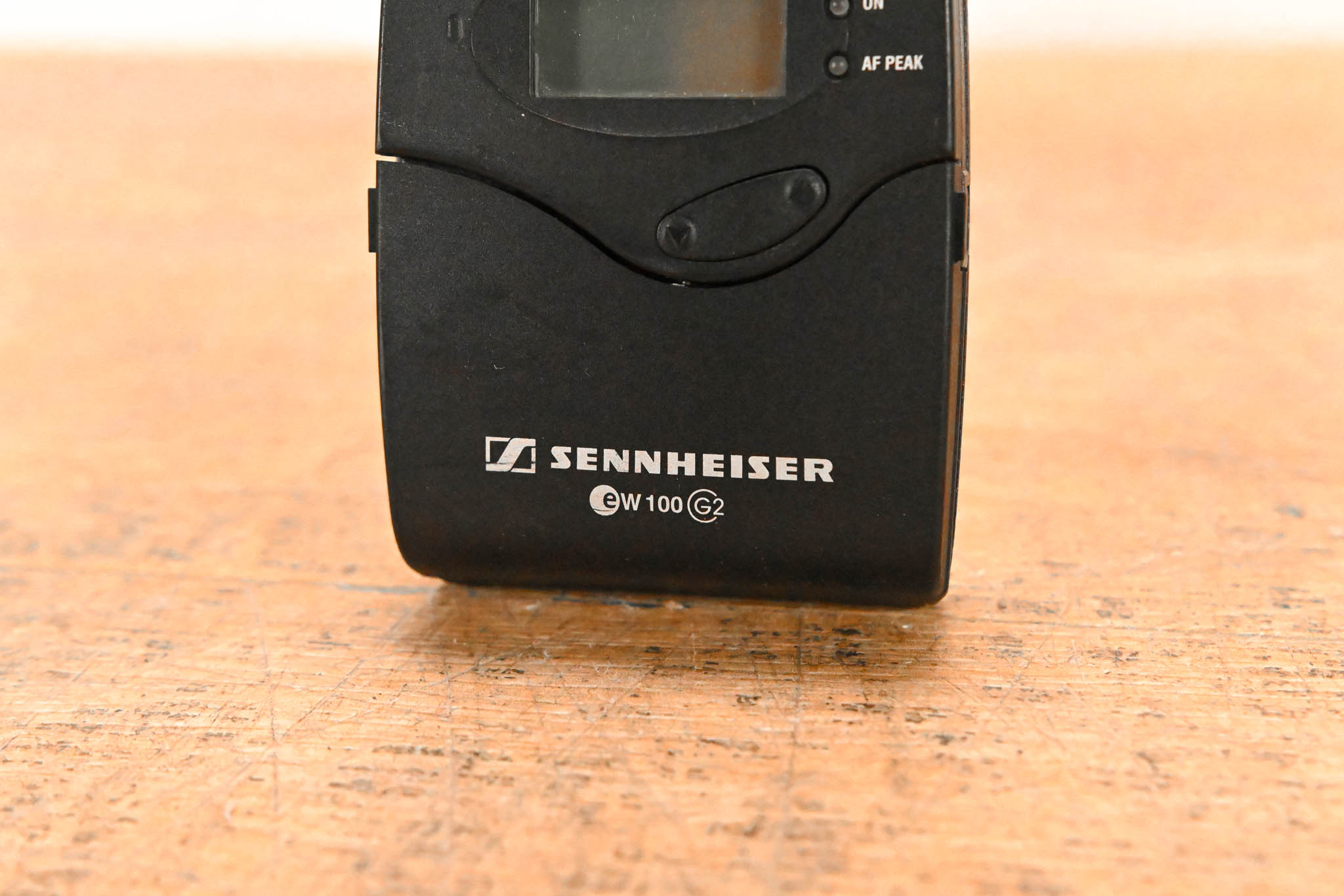 Sennheiser SK 100 G2 Wireless Bodypack Transmitter B Range: 626-662 MHz