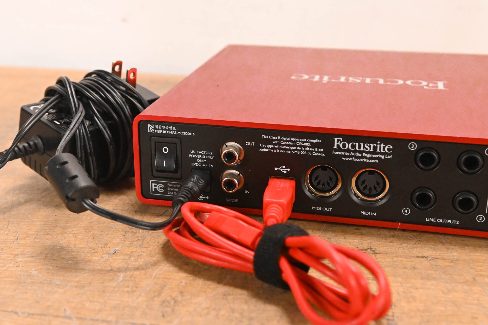 Focusrite Scarlett 6i6 2nd Gen USB Audio Interface