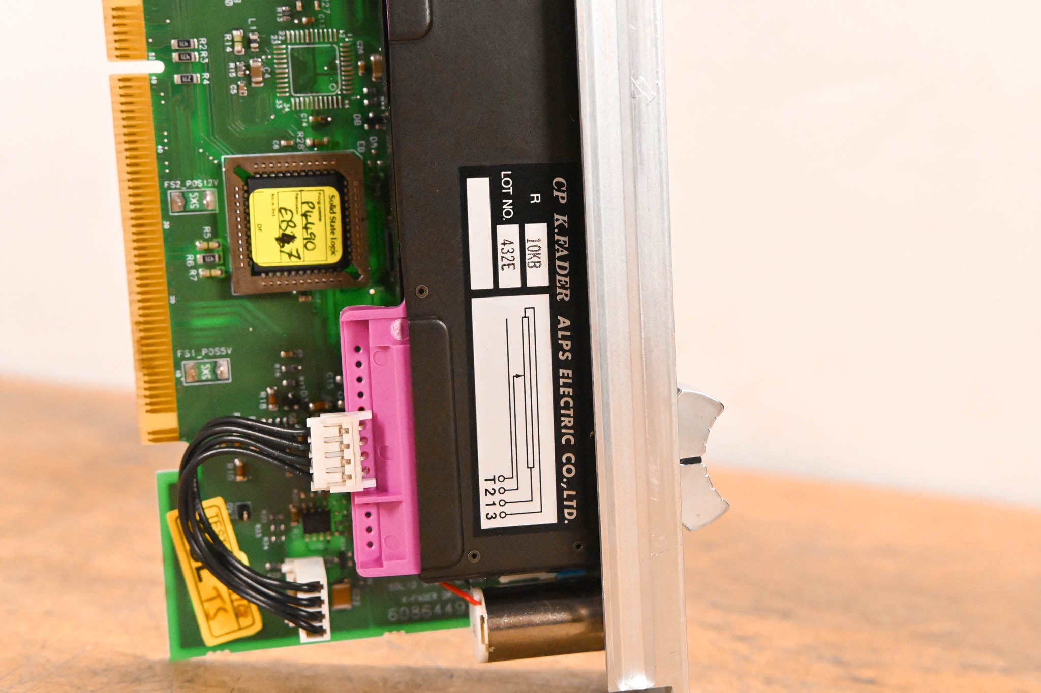 Solid State Logic C300 HD Motorized Fader Module – ALPS K-Fader Assembly