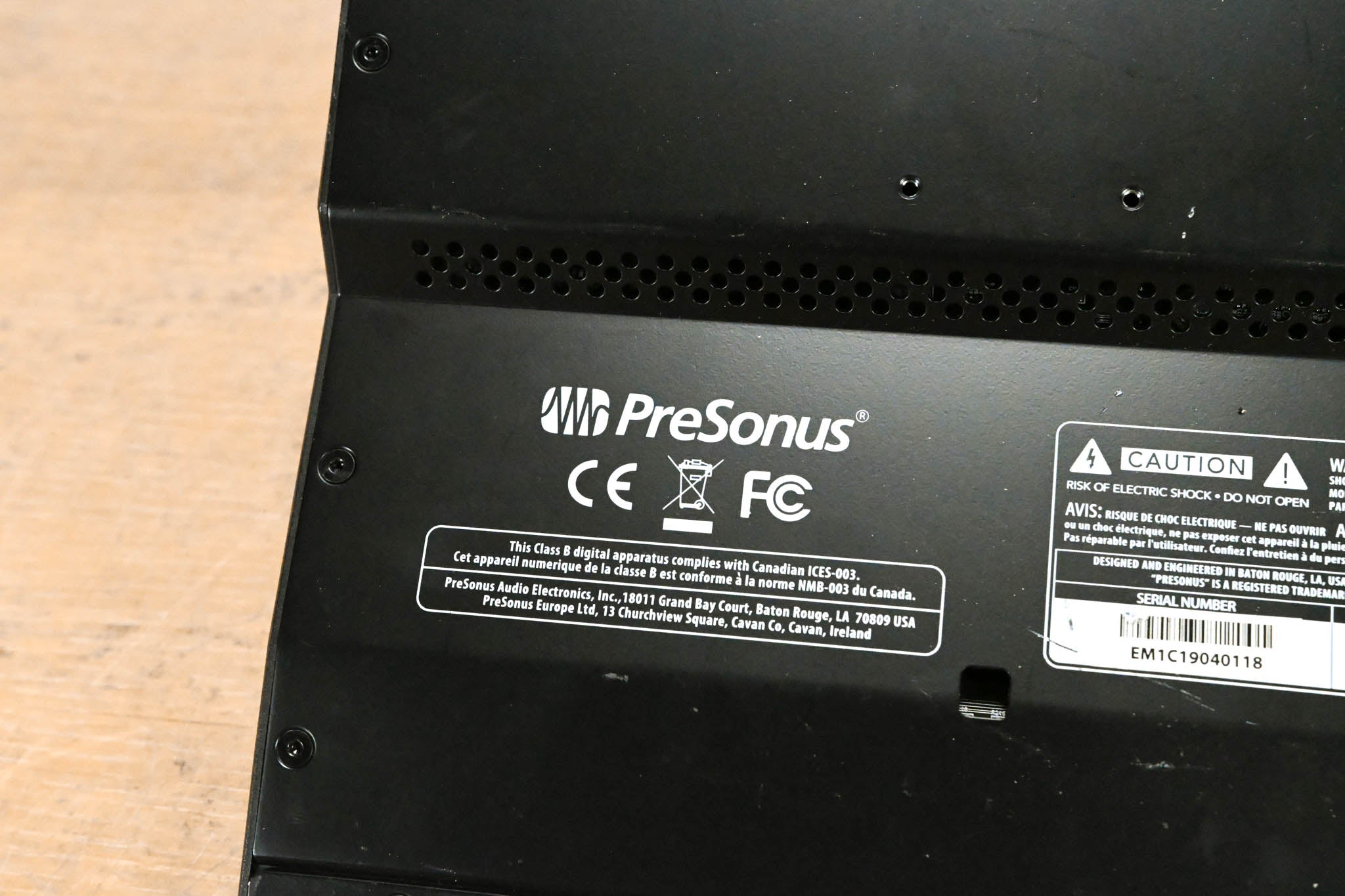 PreSonus EarMix 16M 16-Channel AVB Personal Monitor Mixer