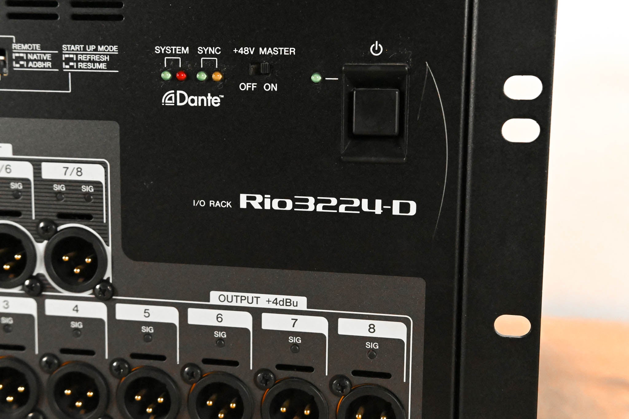 Yamaha Rio3224-D Rio Series 32x16 Remote Stage Box