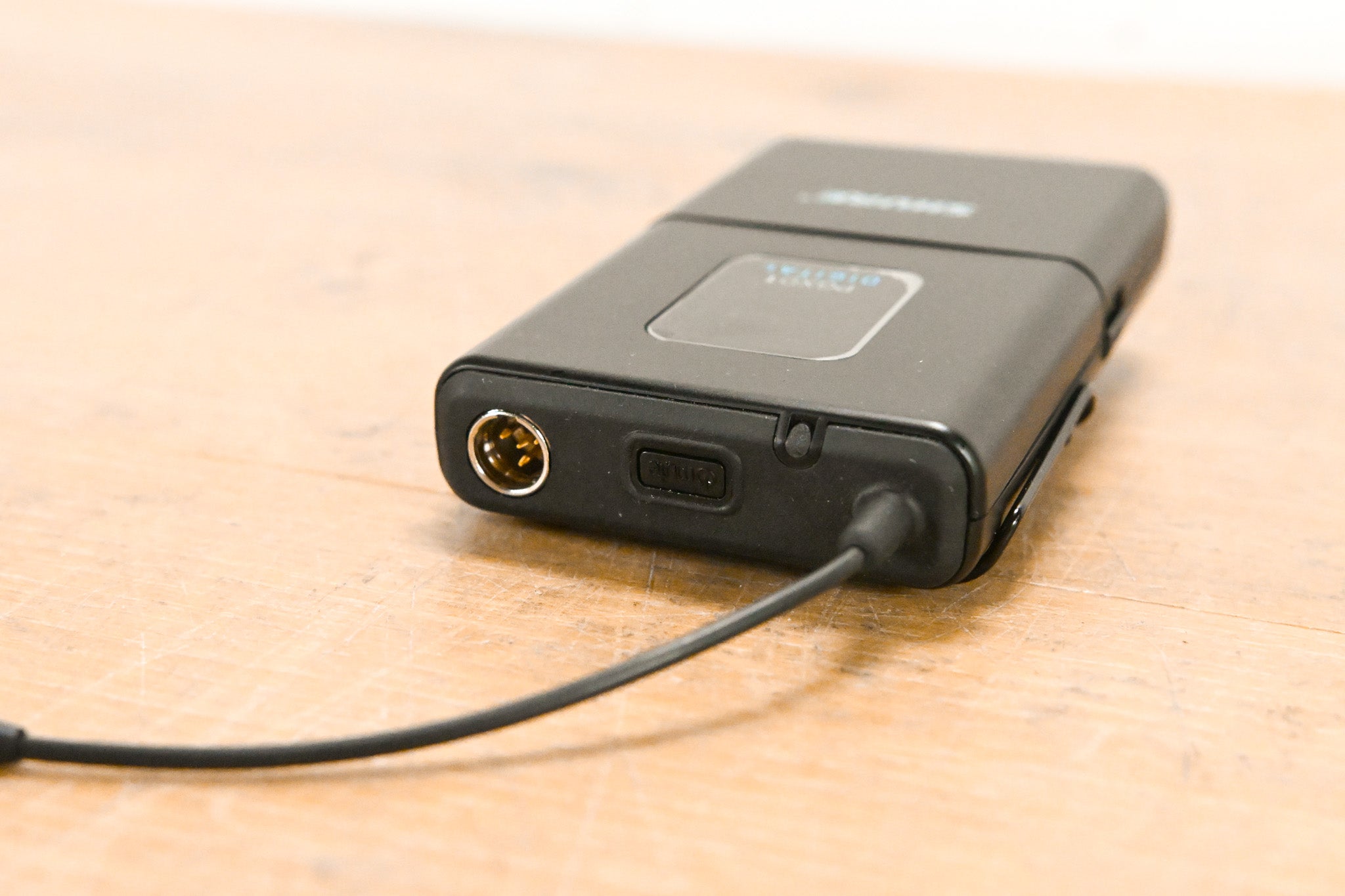 Shure PGXD1 Wireless Bodypack Transmitter - X8 Band: 902-928 MHz