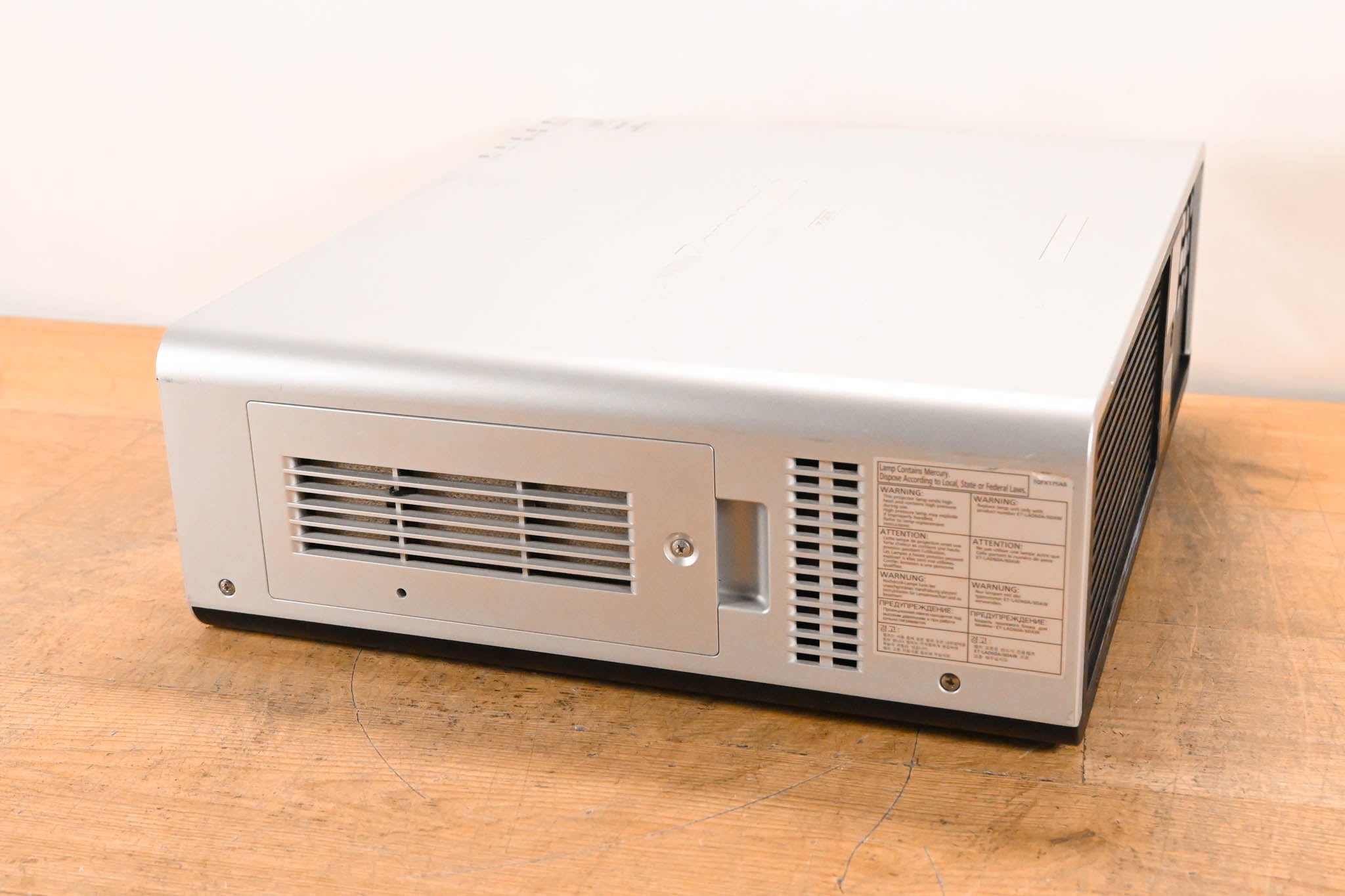 Panasonic PT-DZ770ULS Professional WUXGA DLP Projector w/ Lens