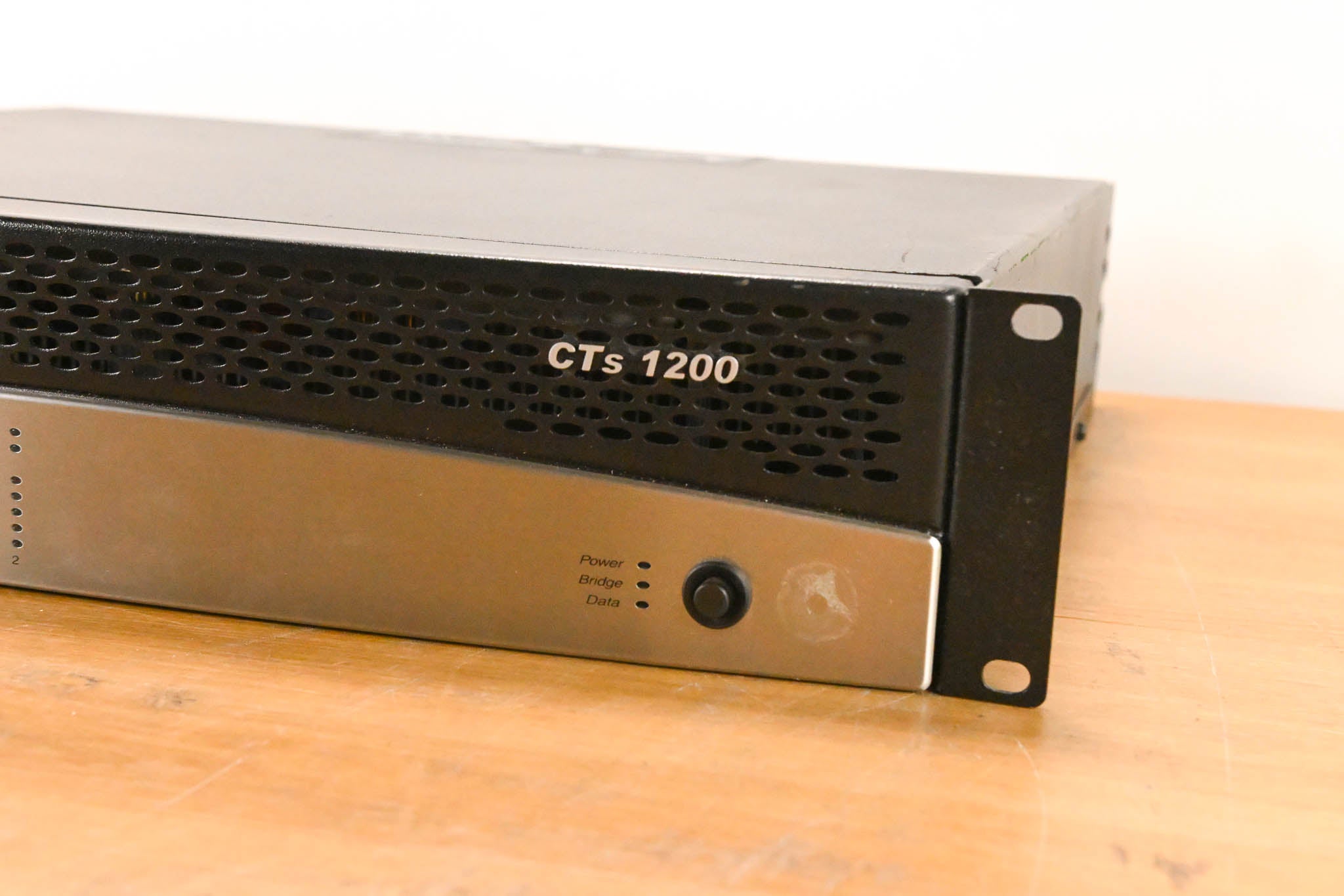 Crown CTs 1200 Two-Channel 600W Power Amplifier