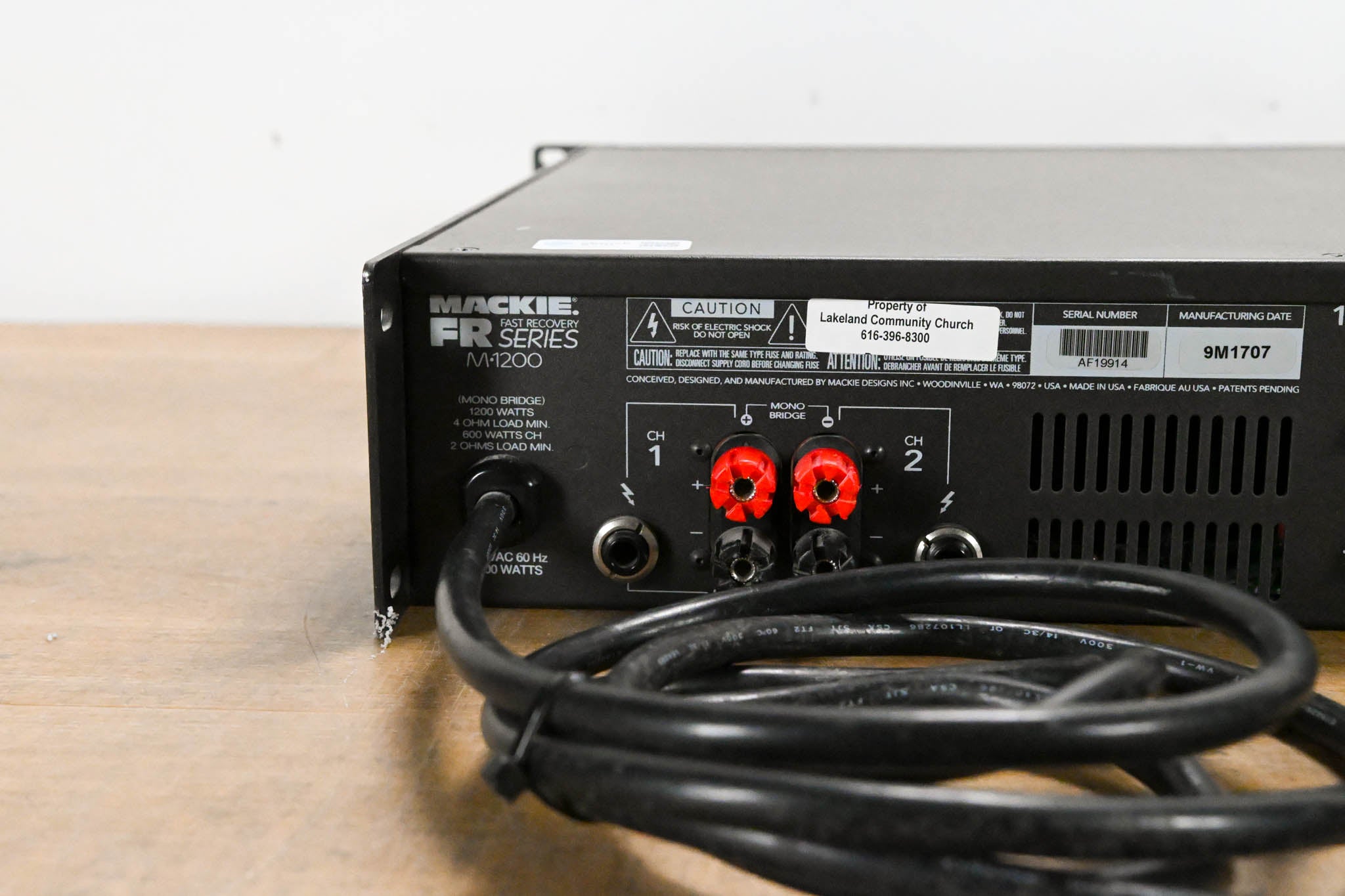 Mackie M-1200 FR Series 2-Channel Power Amplifier