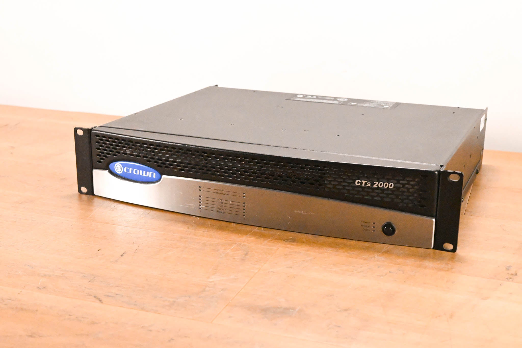 Crown CTs 2000 2-Channel 1000W Power Amplifier