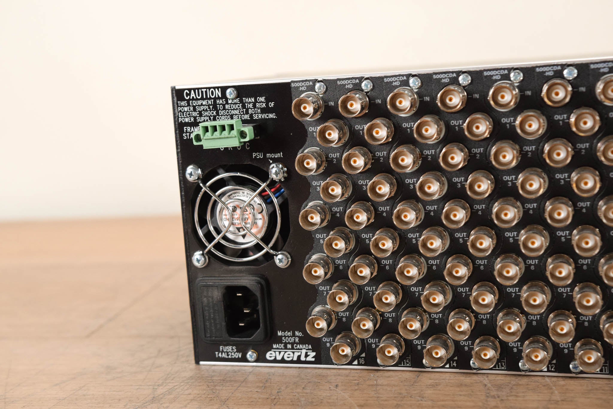 F4 Thailand DutchMill 非売品　&amp; DD card Evertz 500FR Compact High Density Video Distribution Frame