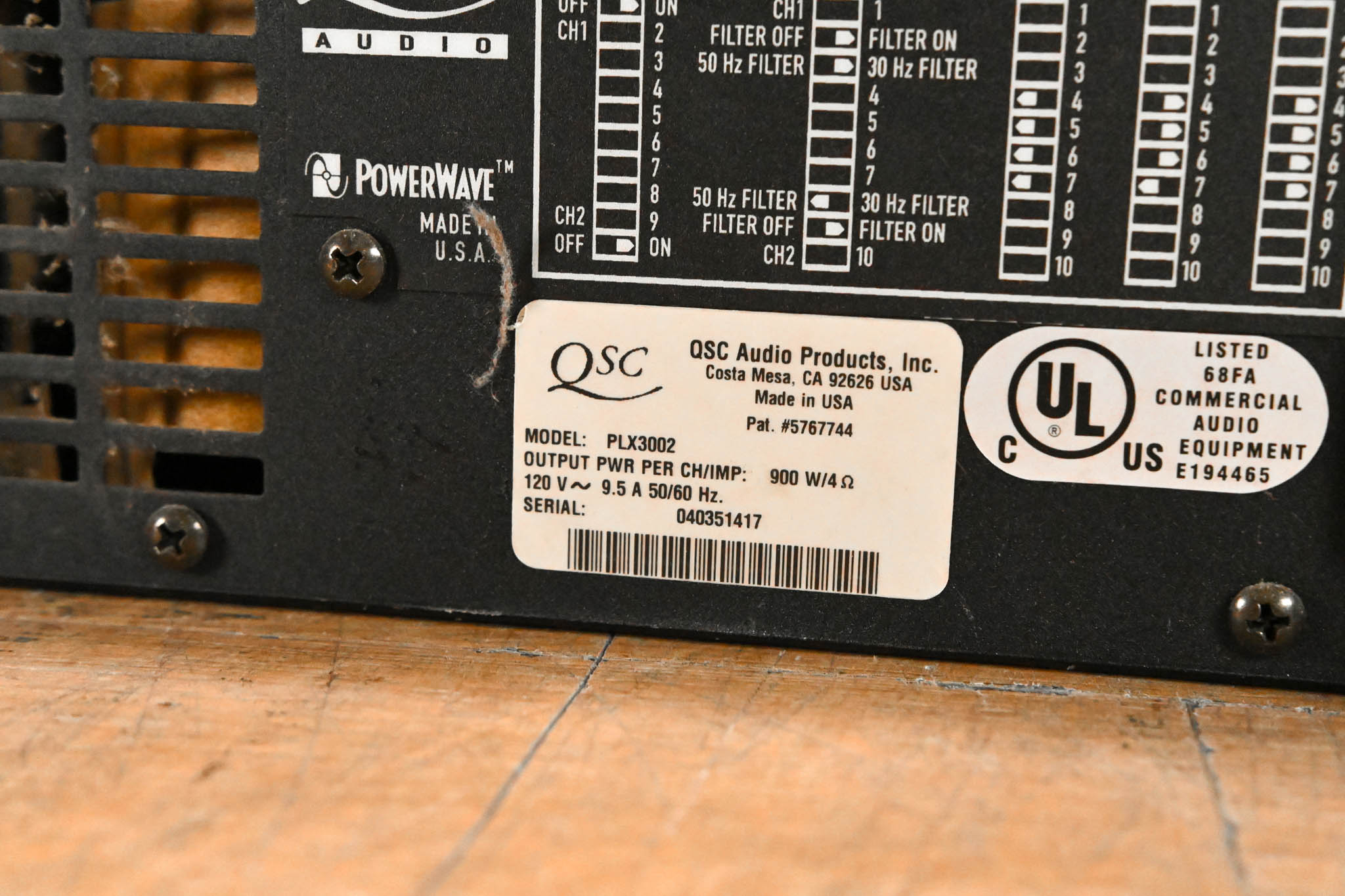 QSC PLX3002 2-Channel Power Amplifier