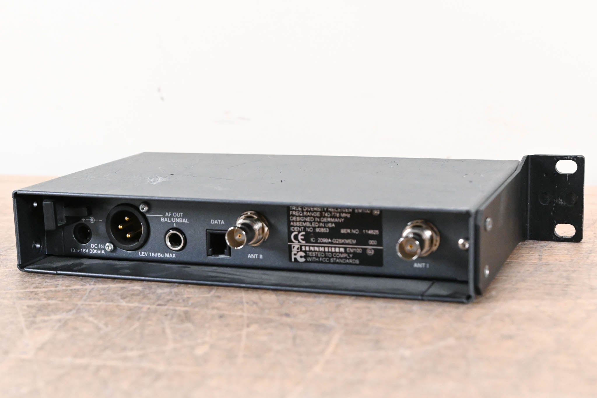 Sennheiser EM 100 G2 Wireless Receiver 740-776 MHz (NO POWER SUPPLY)