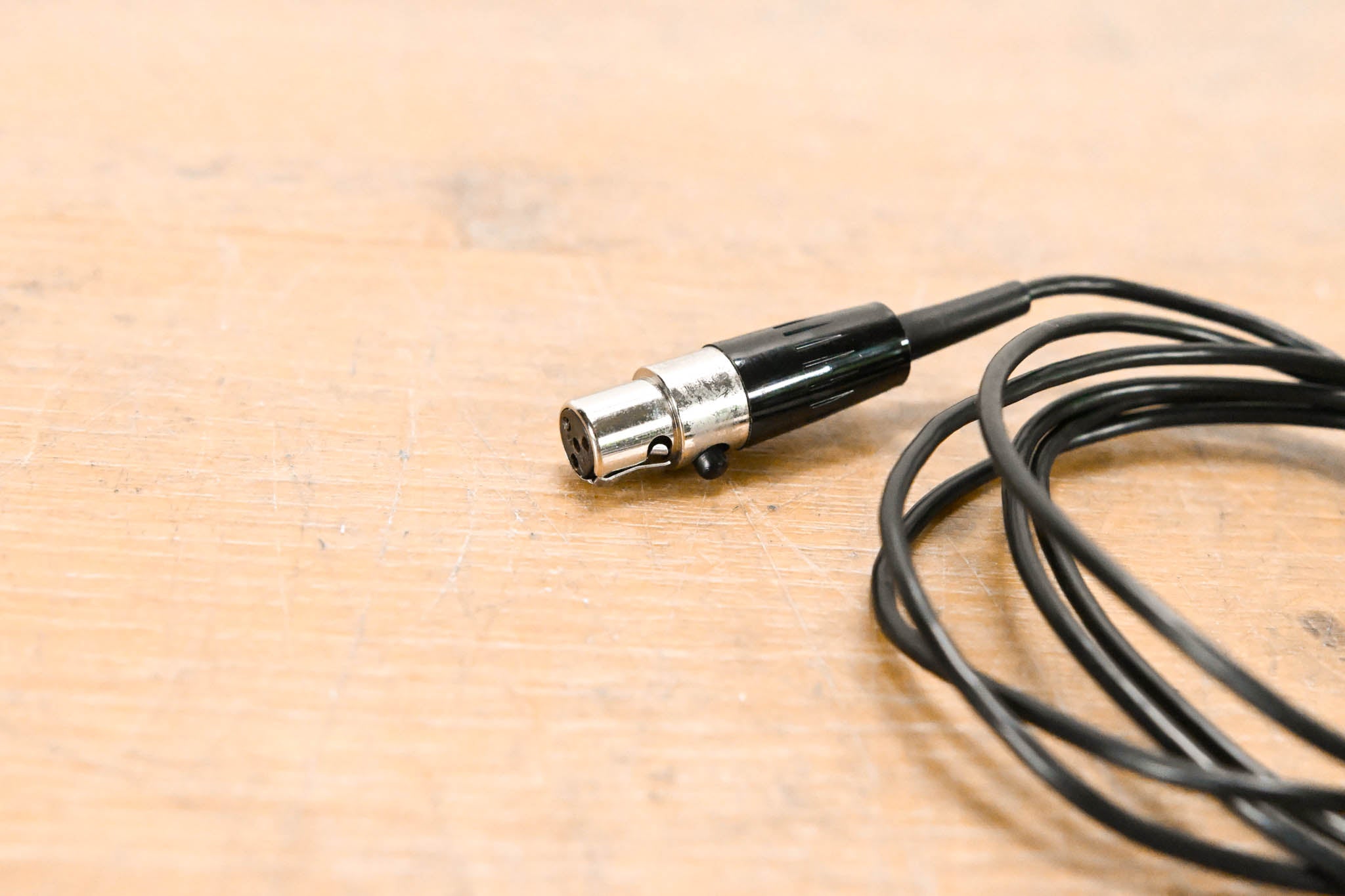 Shure PG185 Lavalier Microphone with TA4F Connector