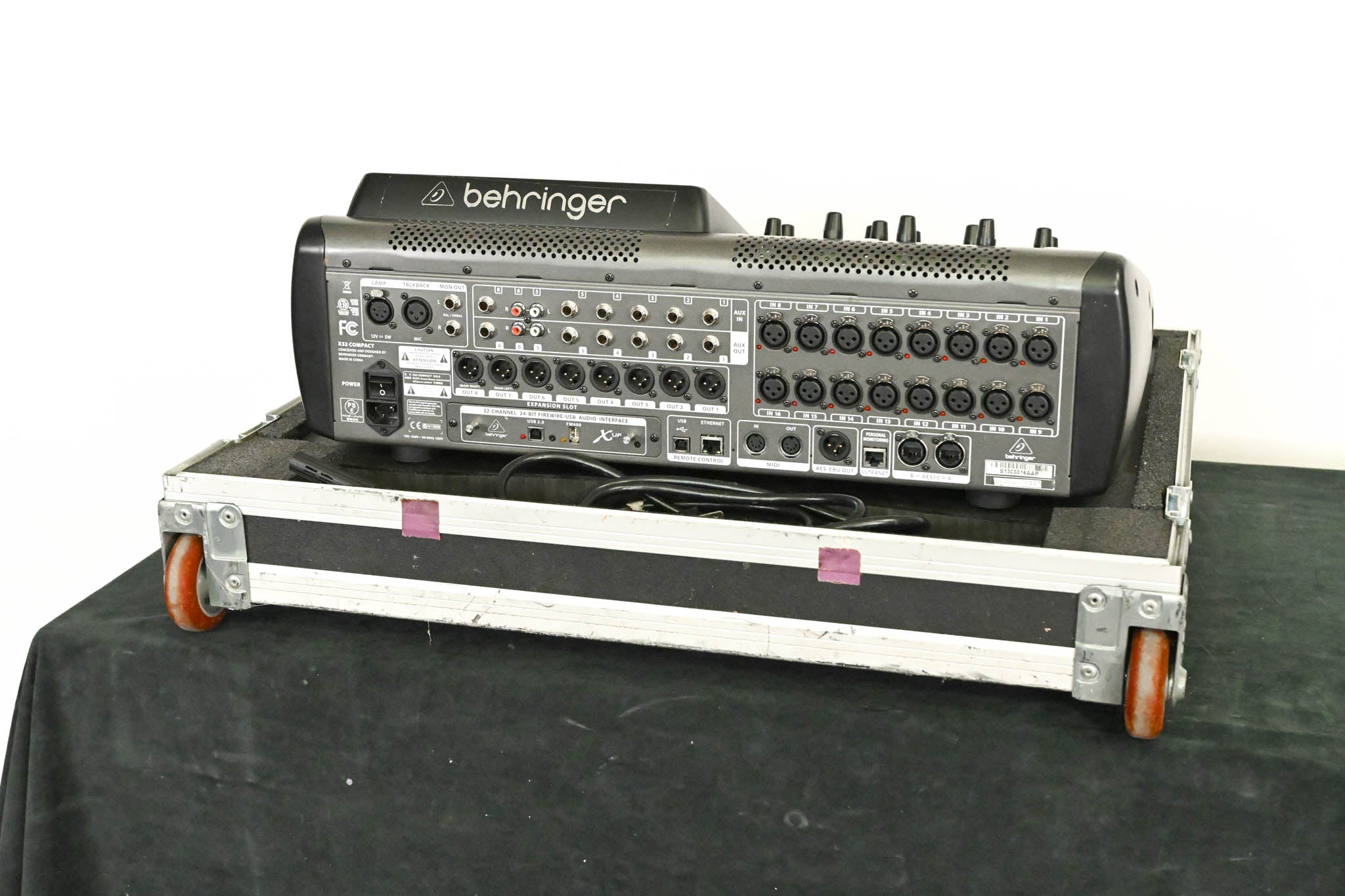 Behringer X32 Compact 40-Channel Digital Audio Console