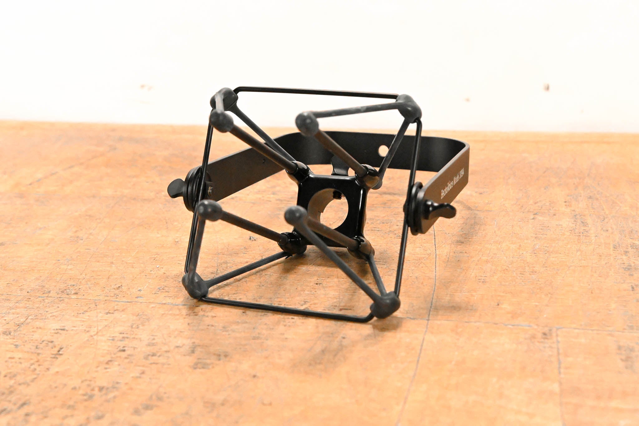 Electro-Voice (EV) 309A Shock Mount