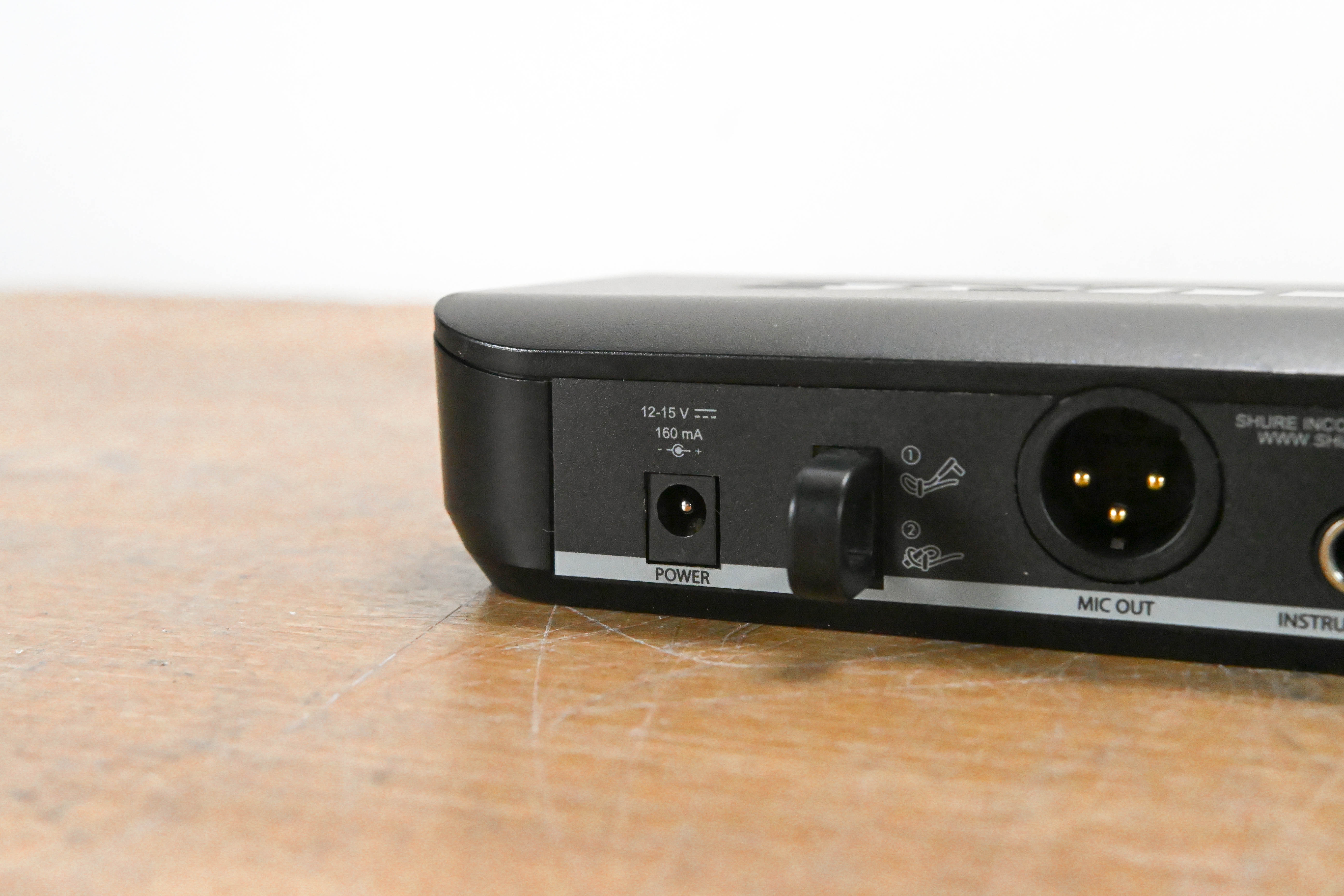 Shure BLX14 Wireless Bodypack System - H10 Band 542-572MHz (NO PSU)