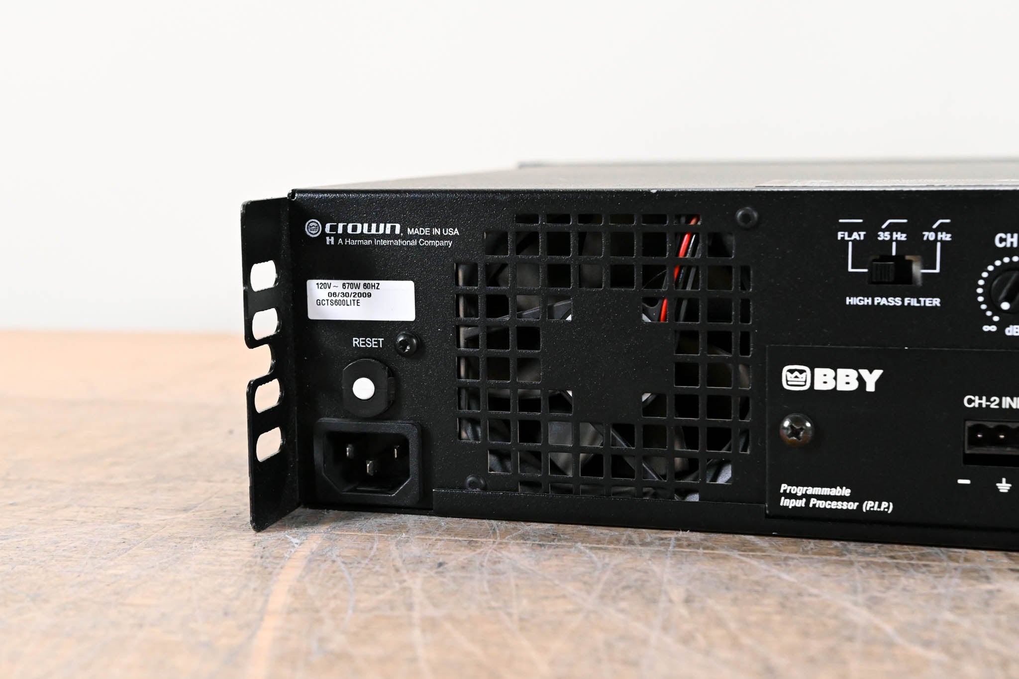 Crown CTs 600 2-Channel Power Amplifier