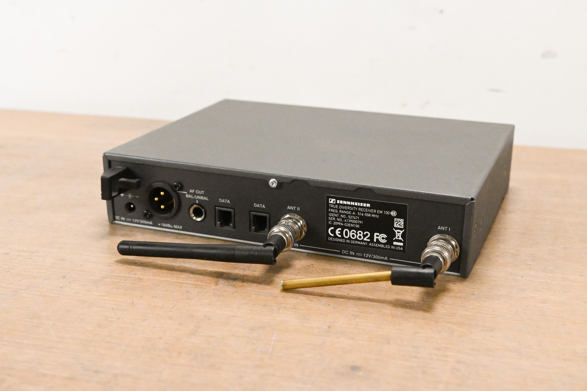 Sennheiser EM 100 G3 Wireless Receiver - 516-558 MHz (NO POWER SUPPLY)