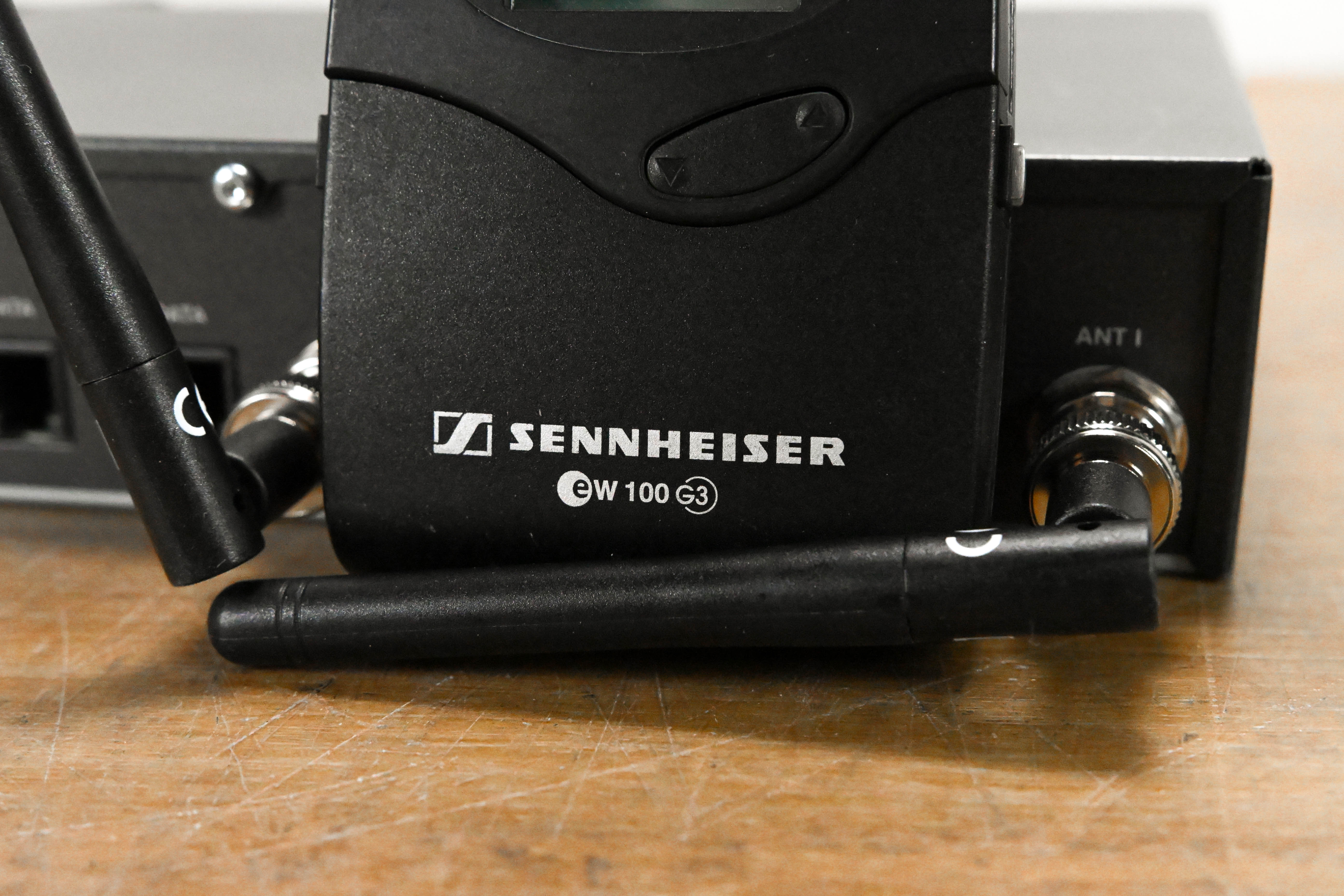 Sennheiser ew 100 G3 Bodypack Wireless System 566-608MHz NO POWER SUPPLY