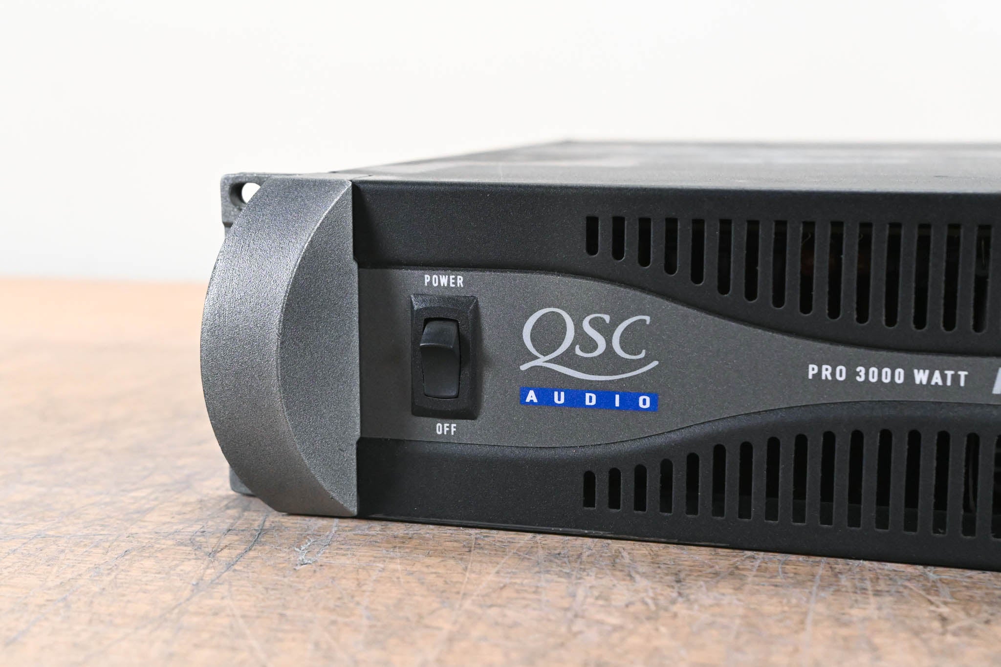 QSC PLX3002 2-Channel Power Amplifier