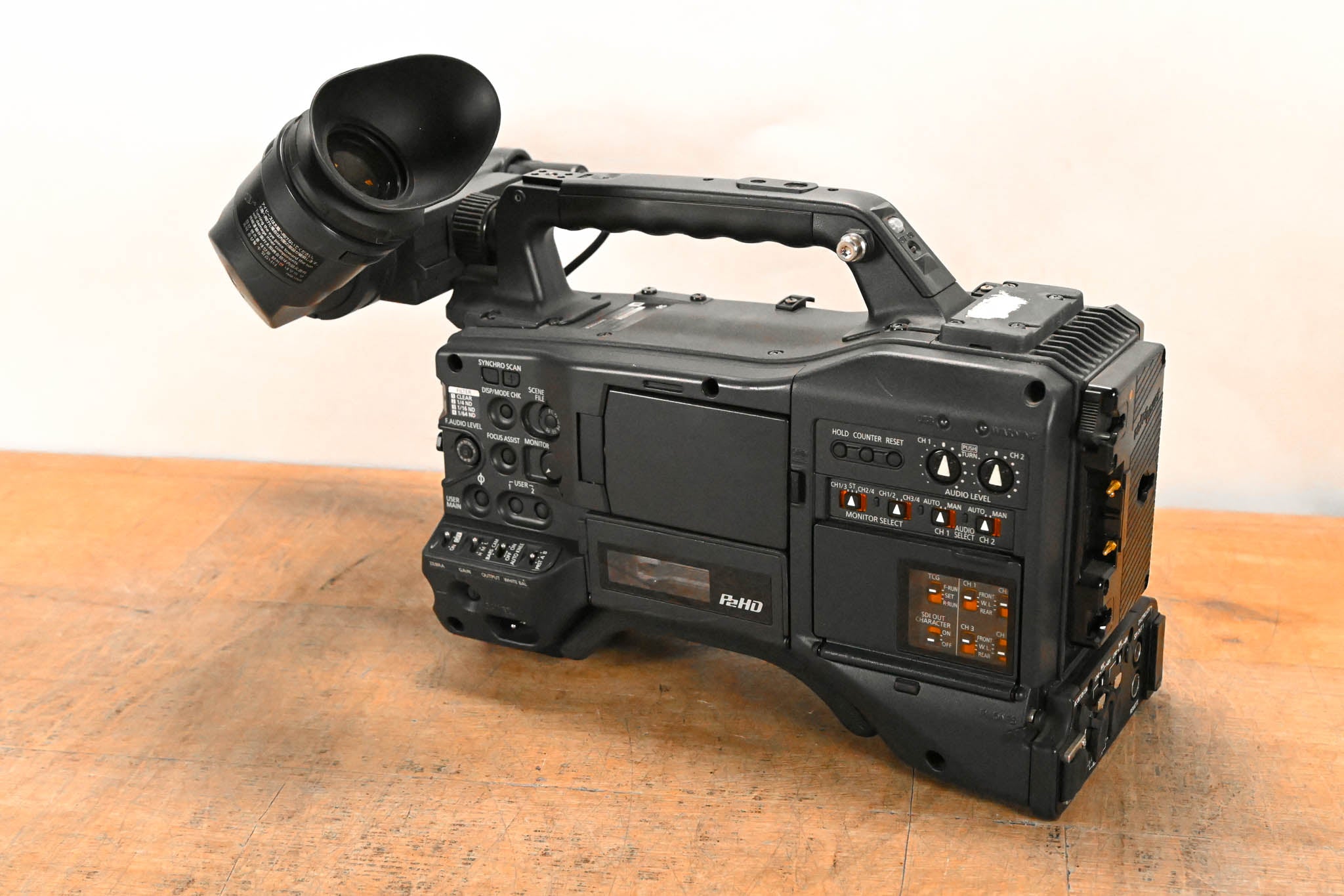 Panasonic AG-HPX370P 1/3" ENG P2HD Camcorder