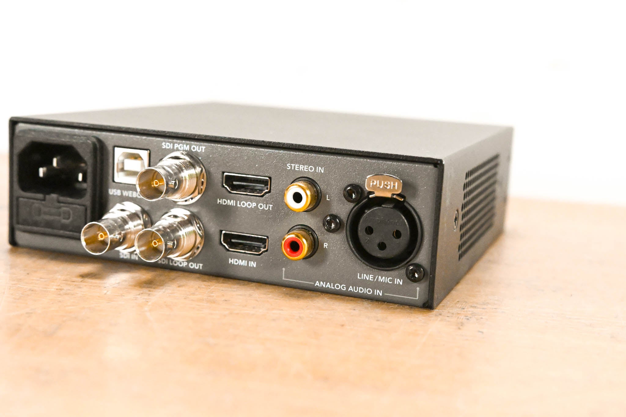Blackmagic Design Web Presenter