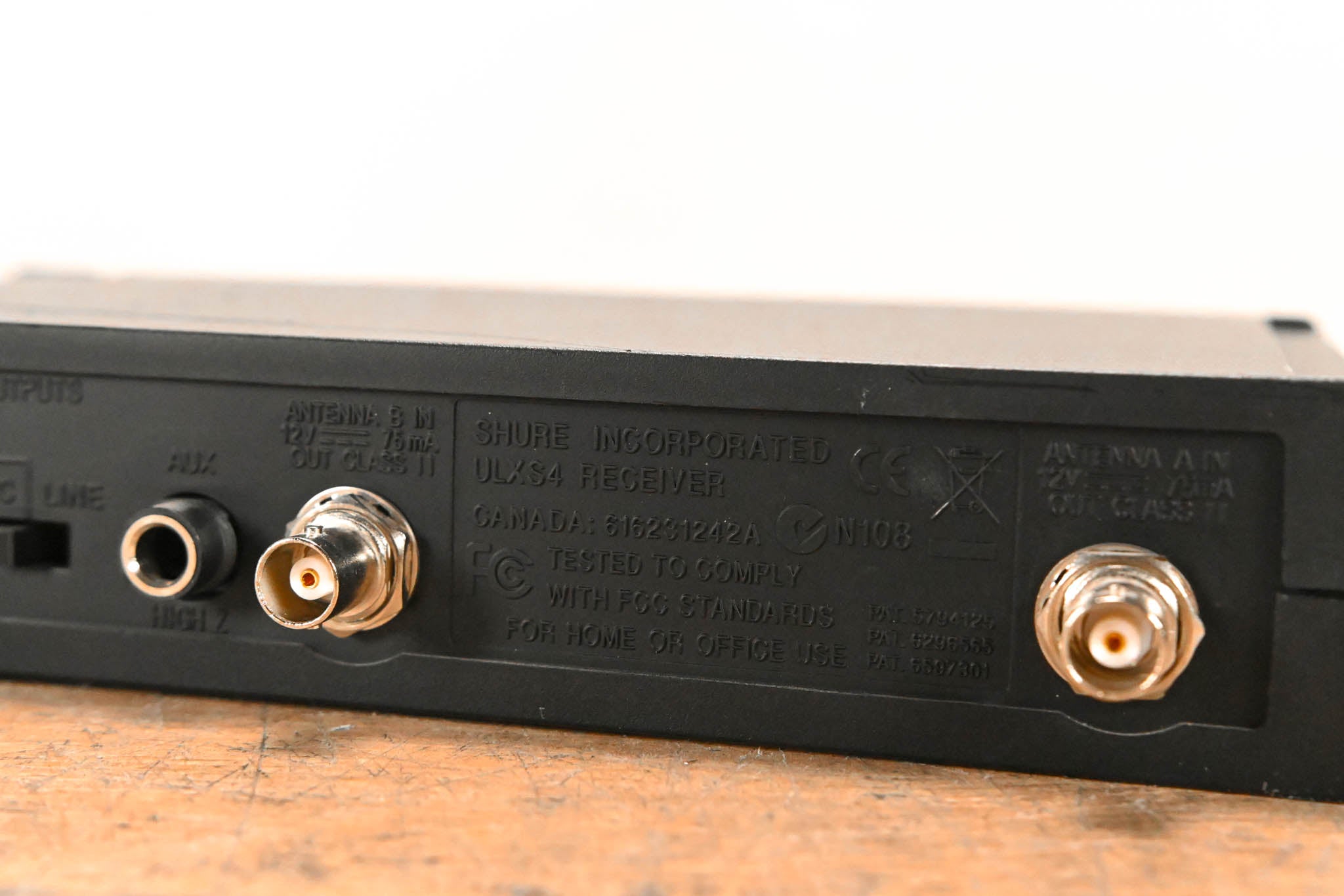 Shure ULXS14 Bodypack Wireless System - J1 Band: 554-590 MHz