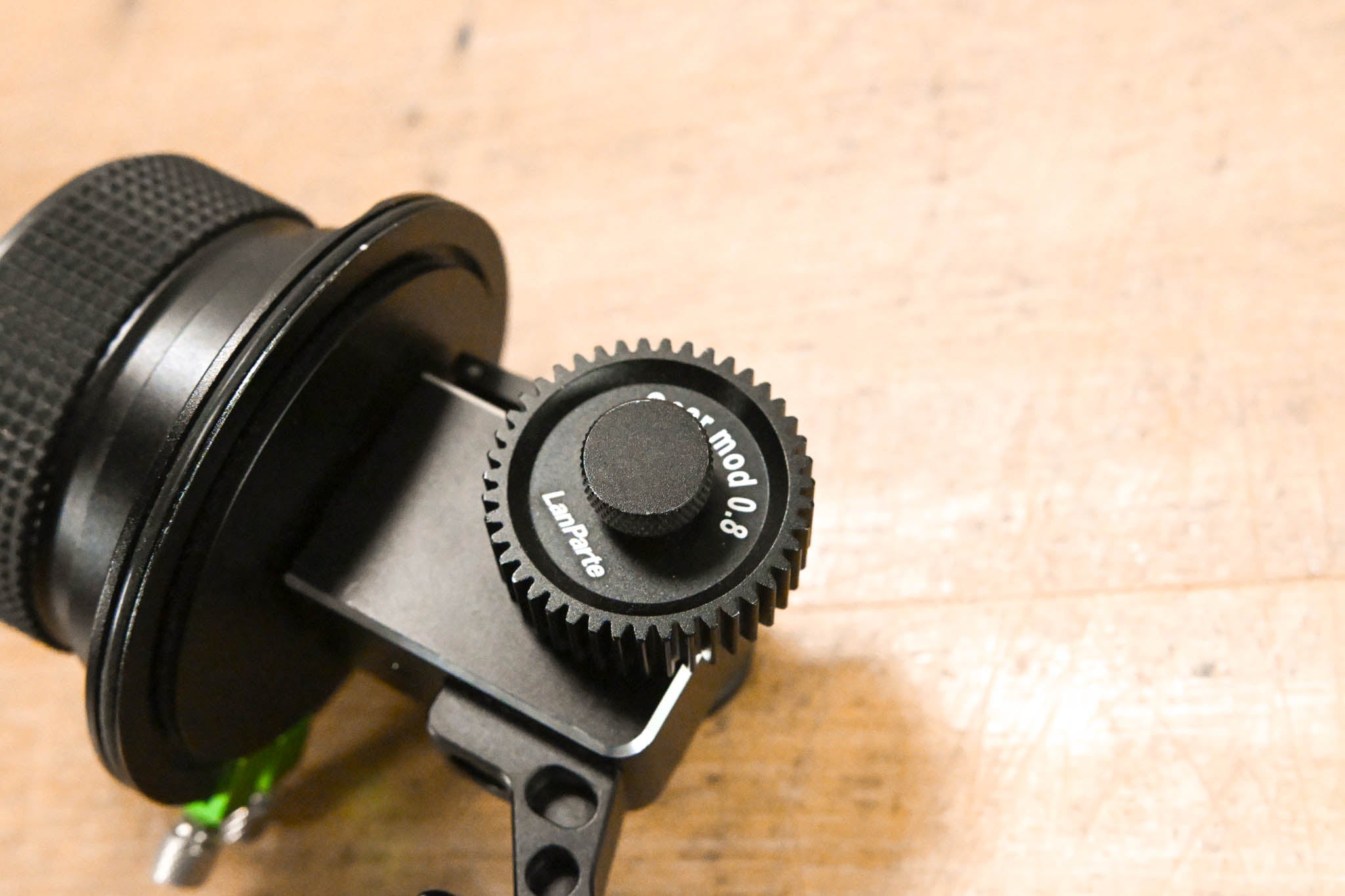 LanParte Follow Focus V2 with Hard Stops for 19mm Rods