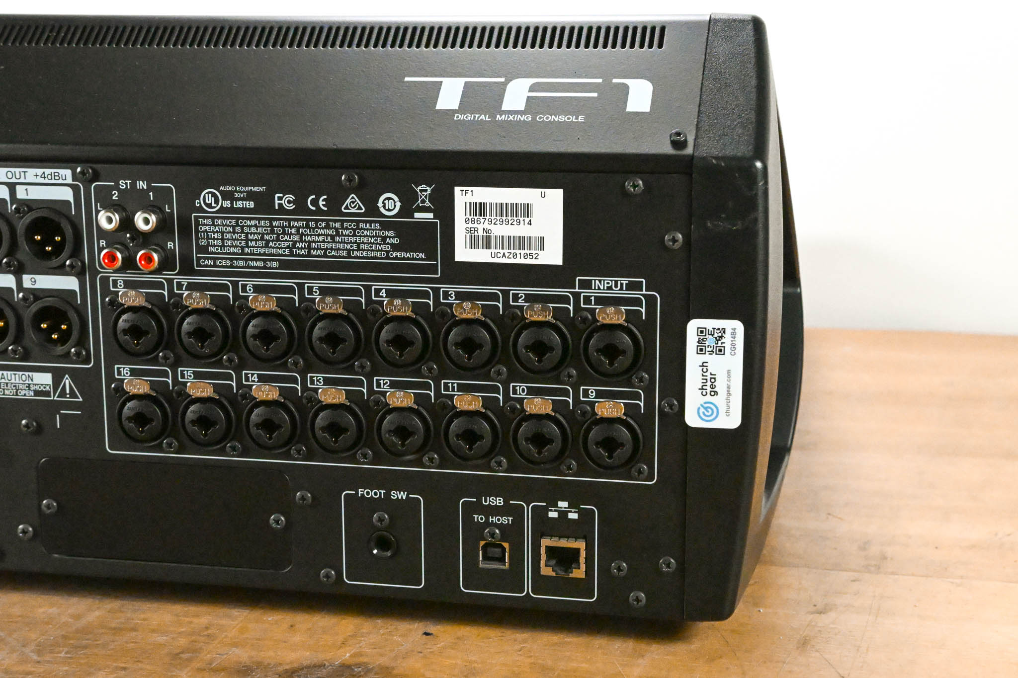 Yamaha TF1 16-Channel Digital Mixing Console