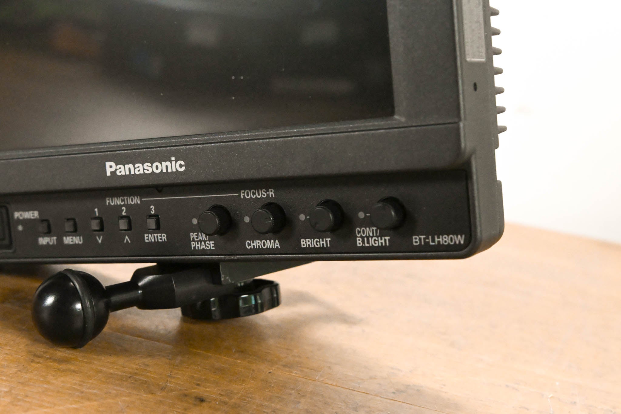 Panasonic BT-LH80WP 7.9" Multi-Format Color LCD (NO POWER SUPPLY)