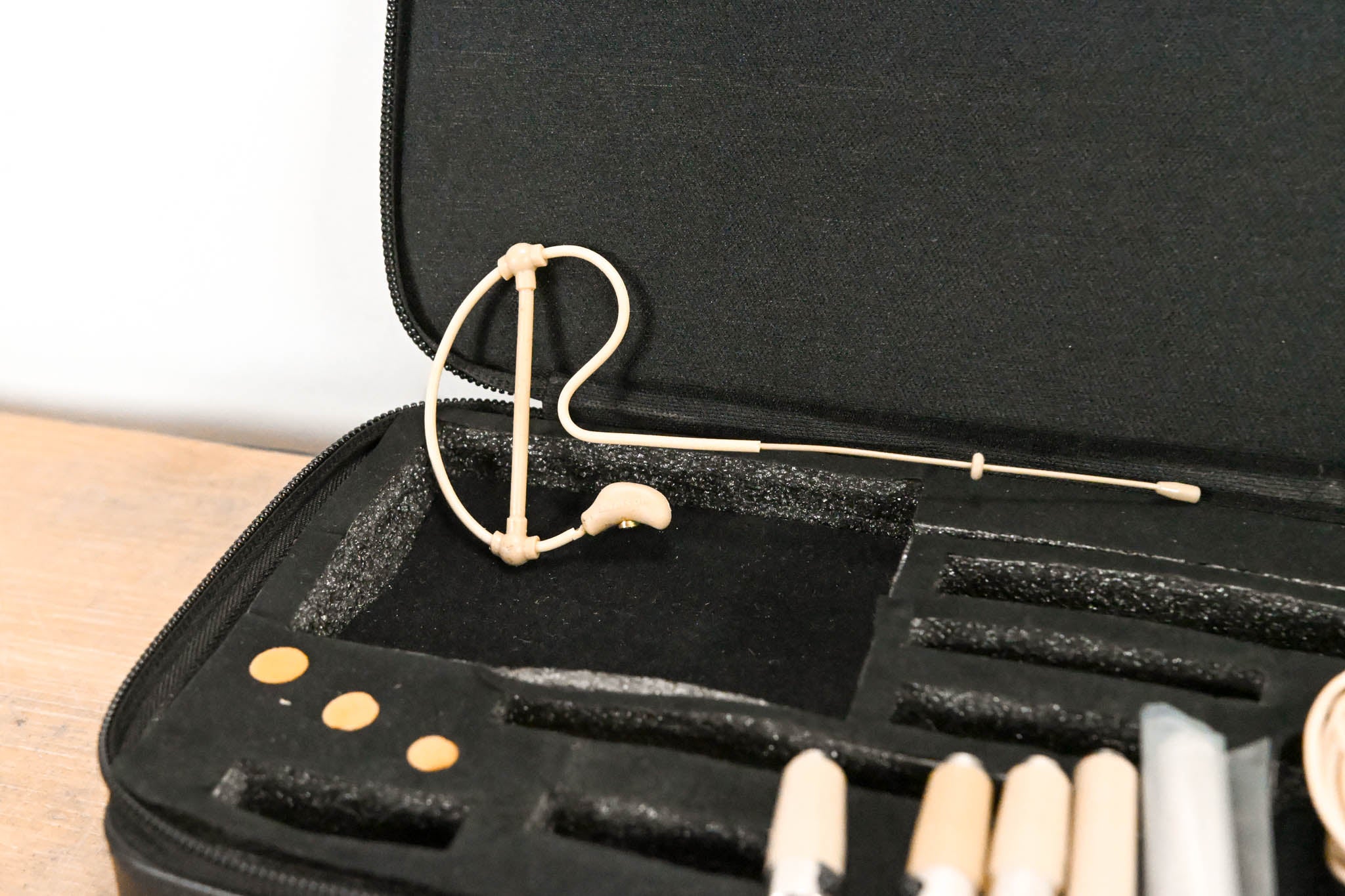 Samson SE10 Earset Microphone with Condenser Capsule & Accessories
