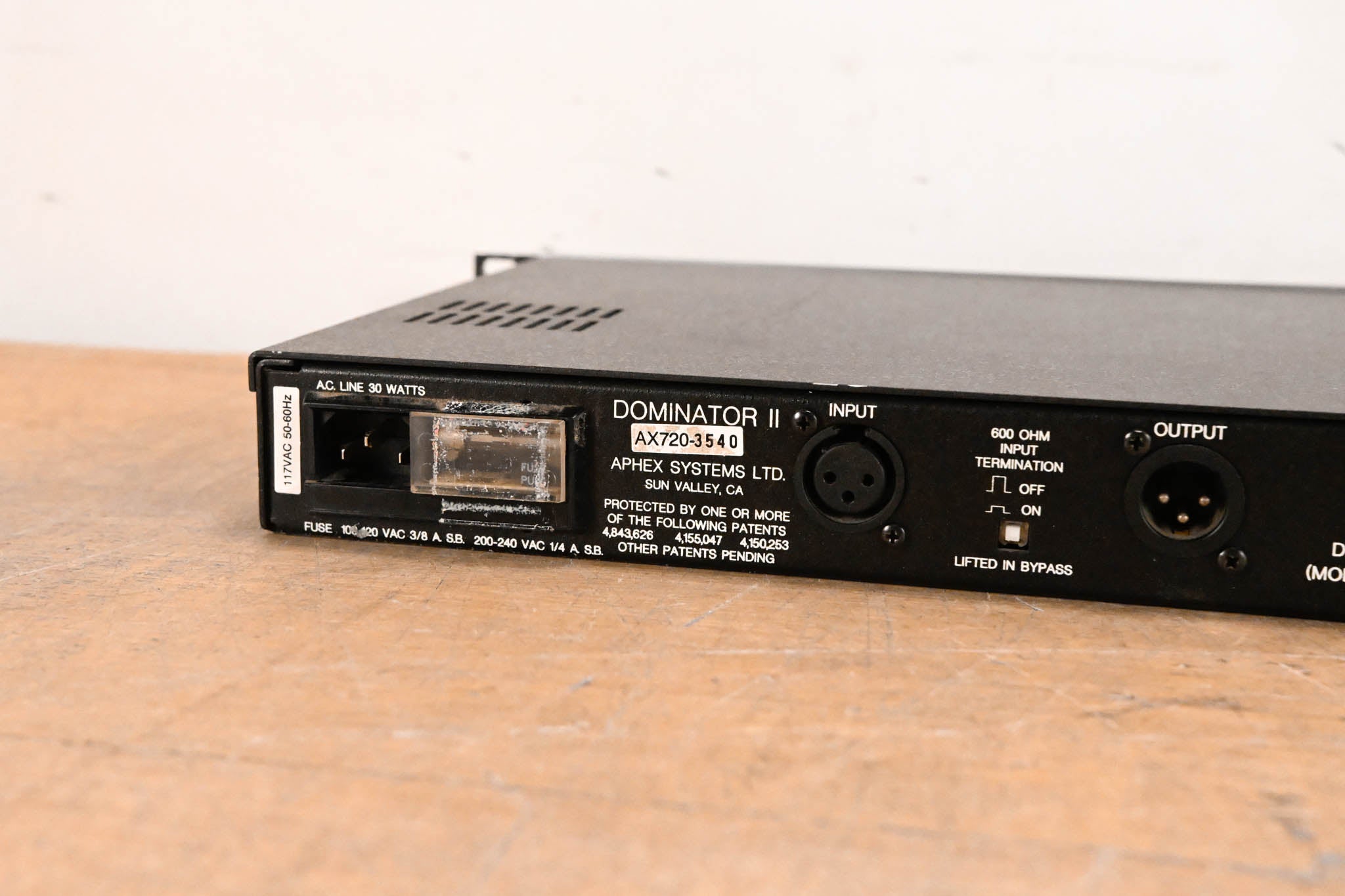 Aphex 720 DOMINATOR II Precision Multiband Peak Limiter