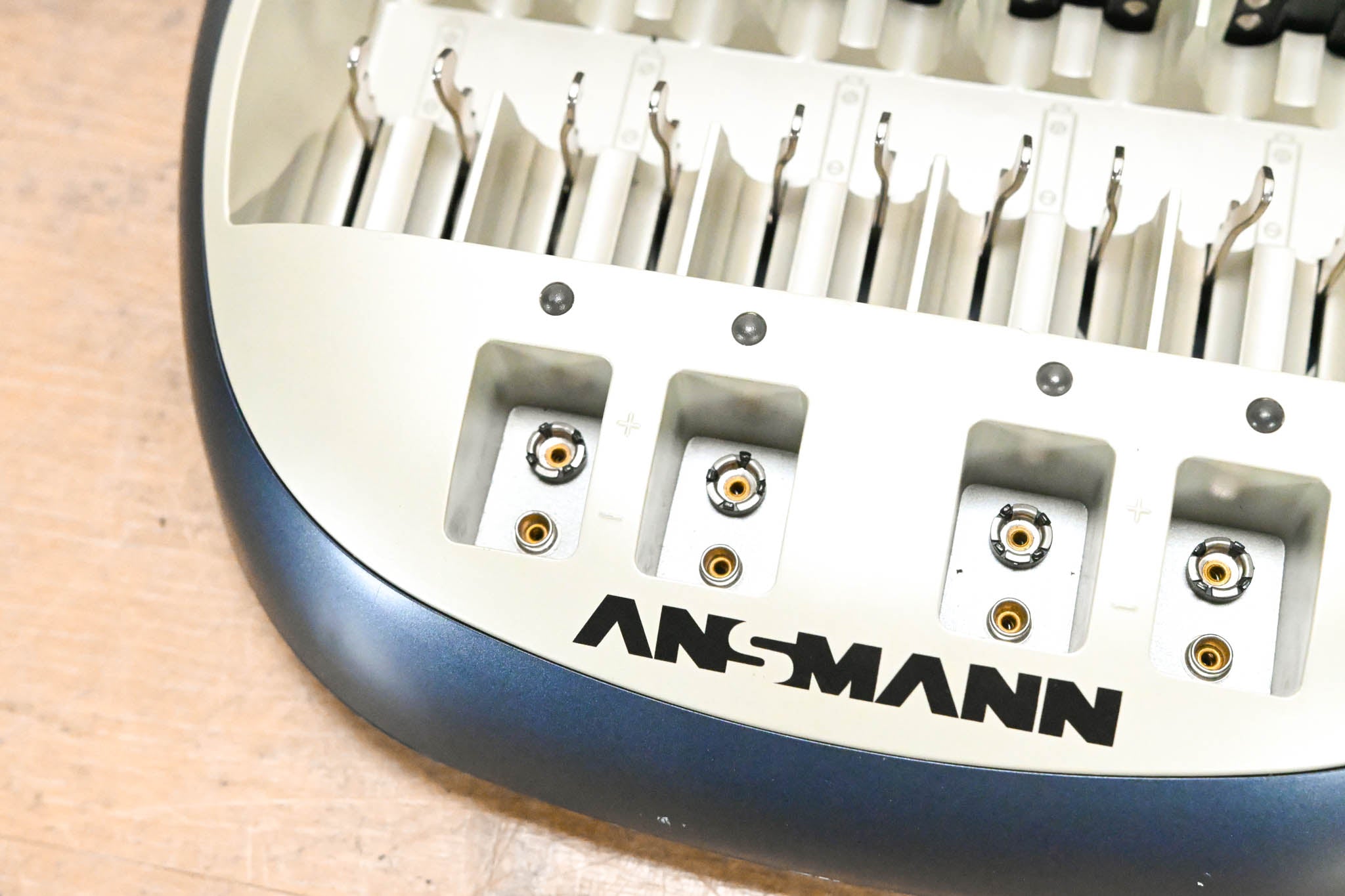 Ansmann Energy 16 Battery Charger (NO POWER SUPPLY)