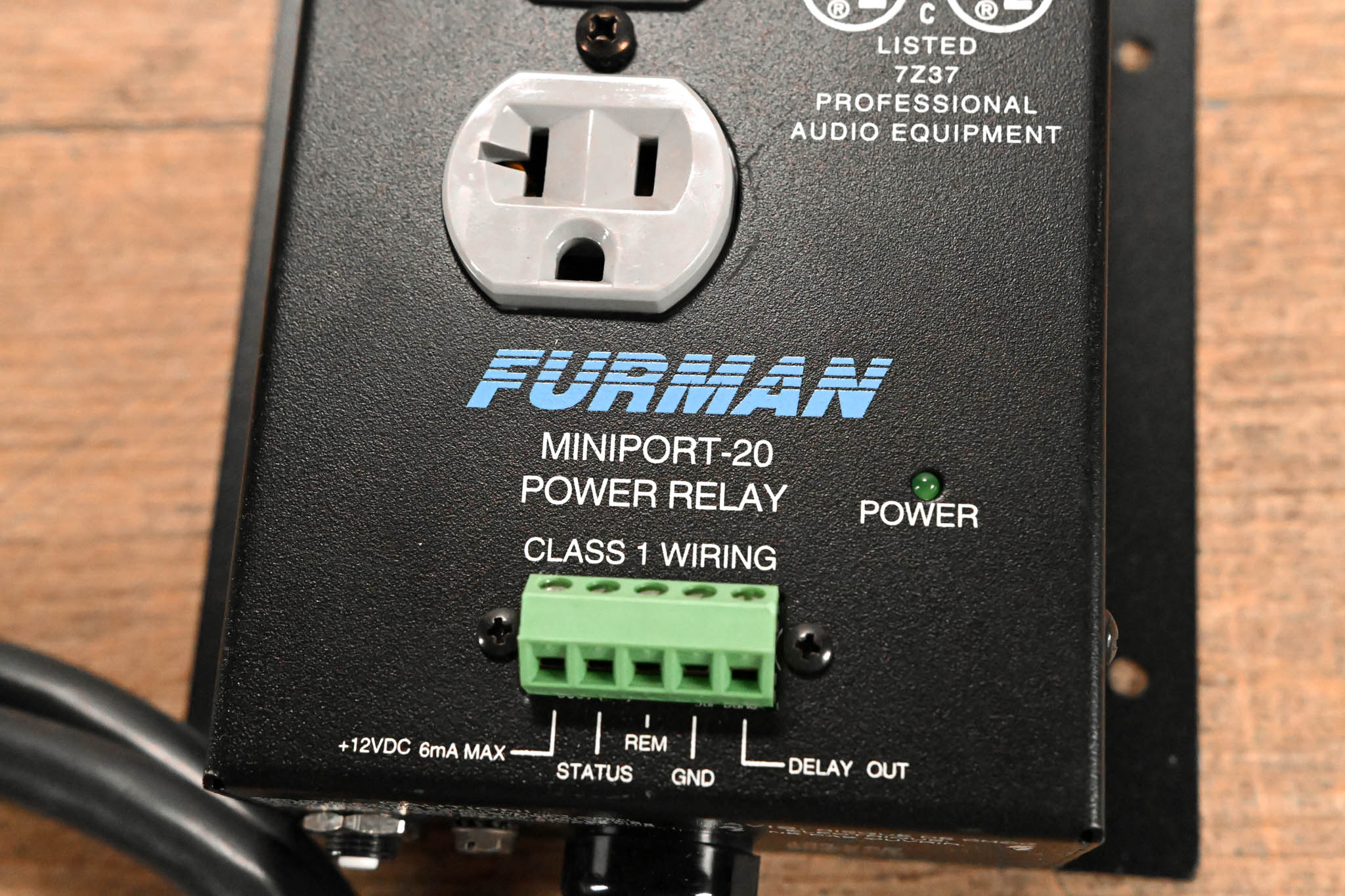 Furman MP-20 Miniport Power Relay Outlet