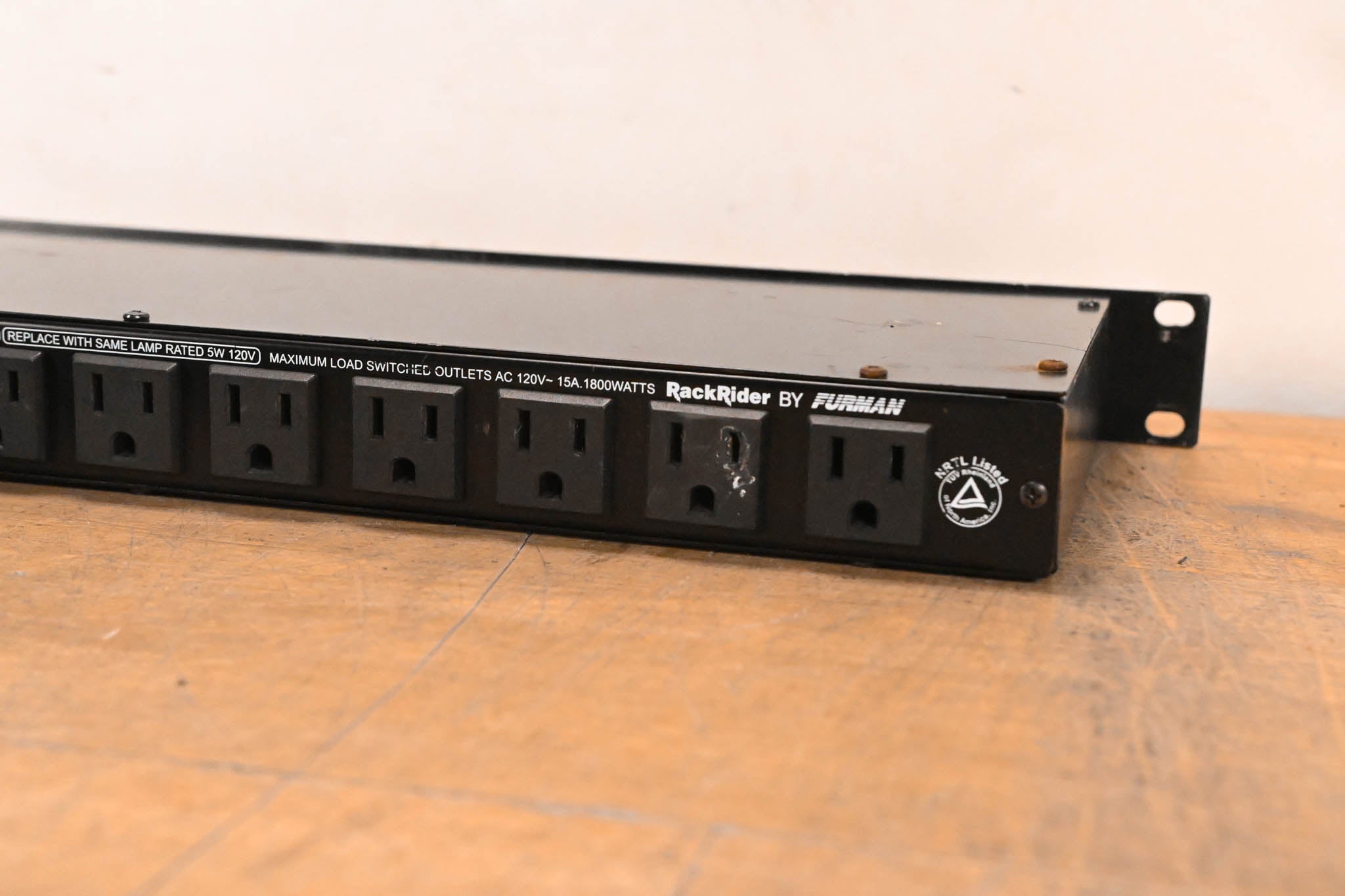 Furman RackRider RR-15PLUS 1RU Power Conditioner w/ Lights + V