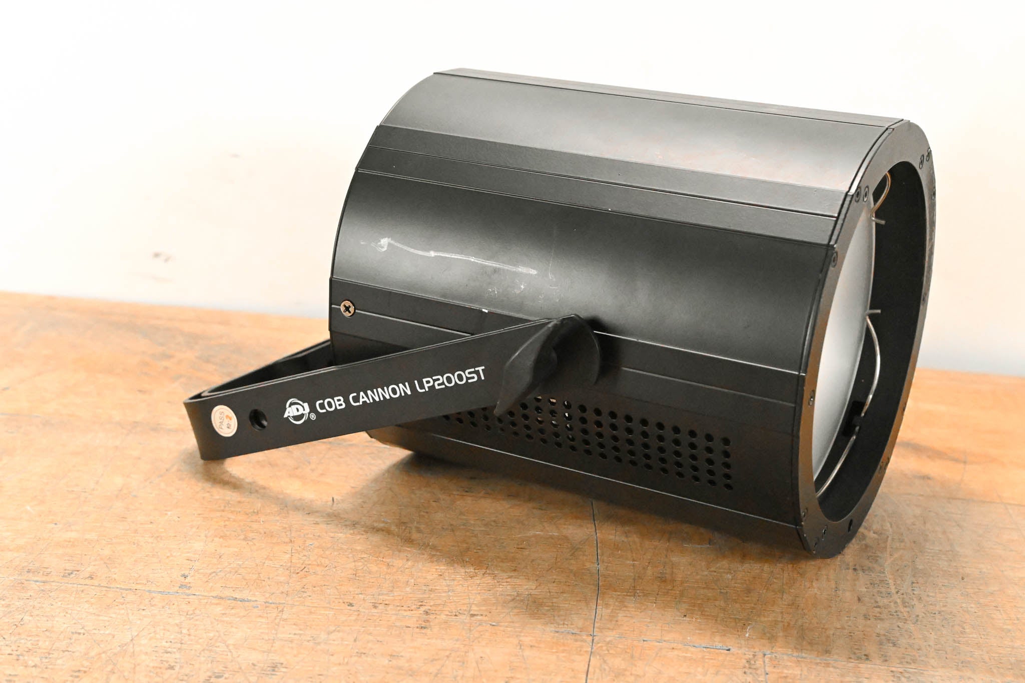 ADJ COB Cannon LP200ST 200W Chip On Board Color Mixing Wash Fixture