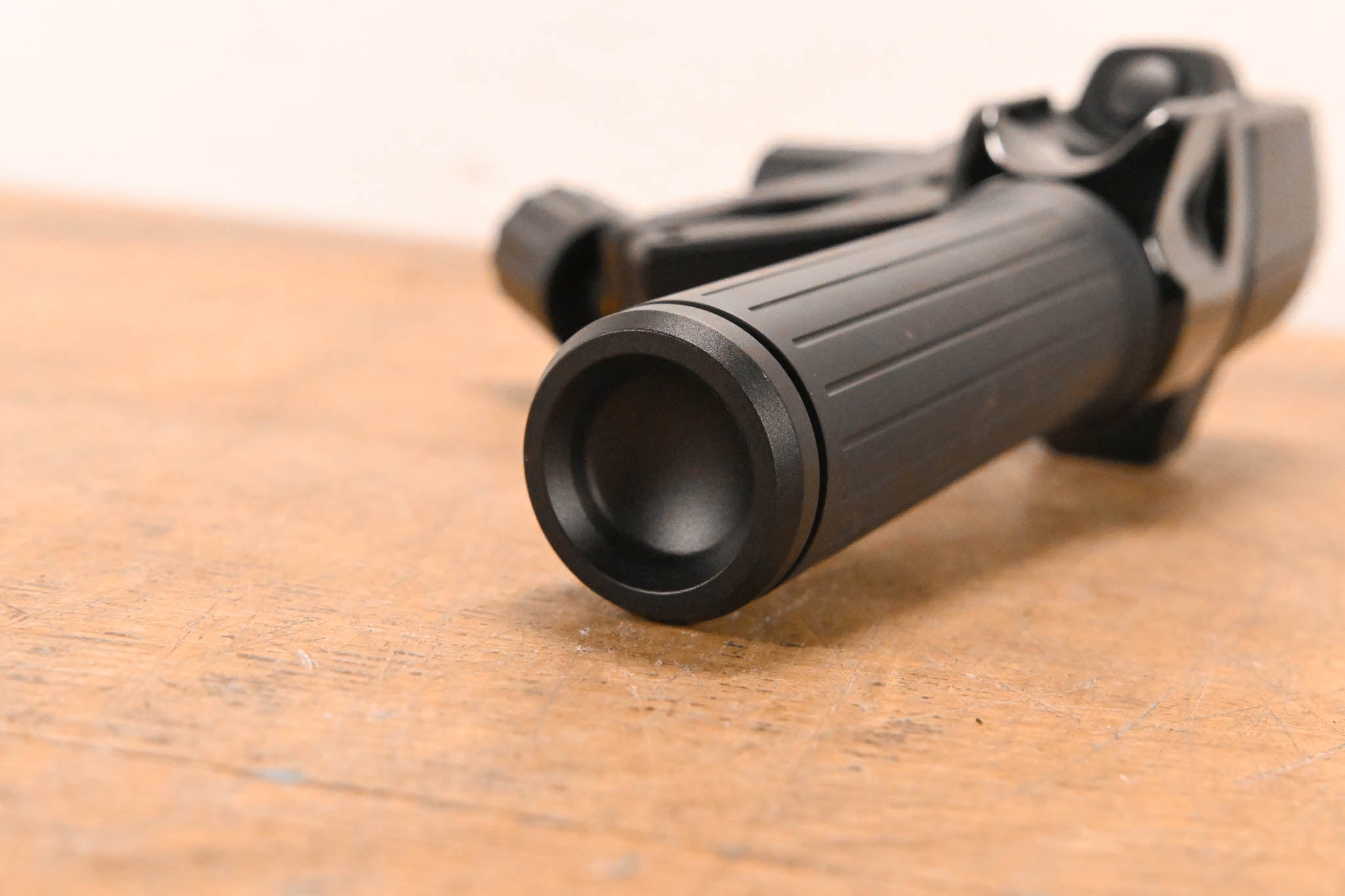 Blackmagic Design Zoom Demand