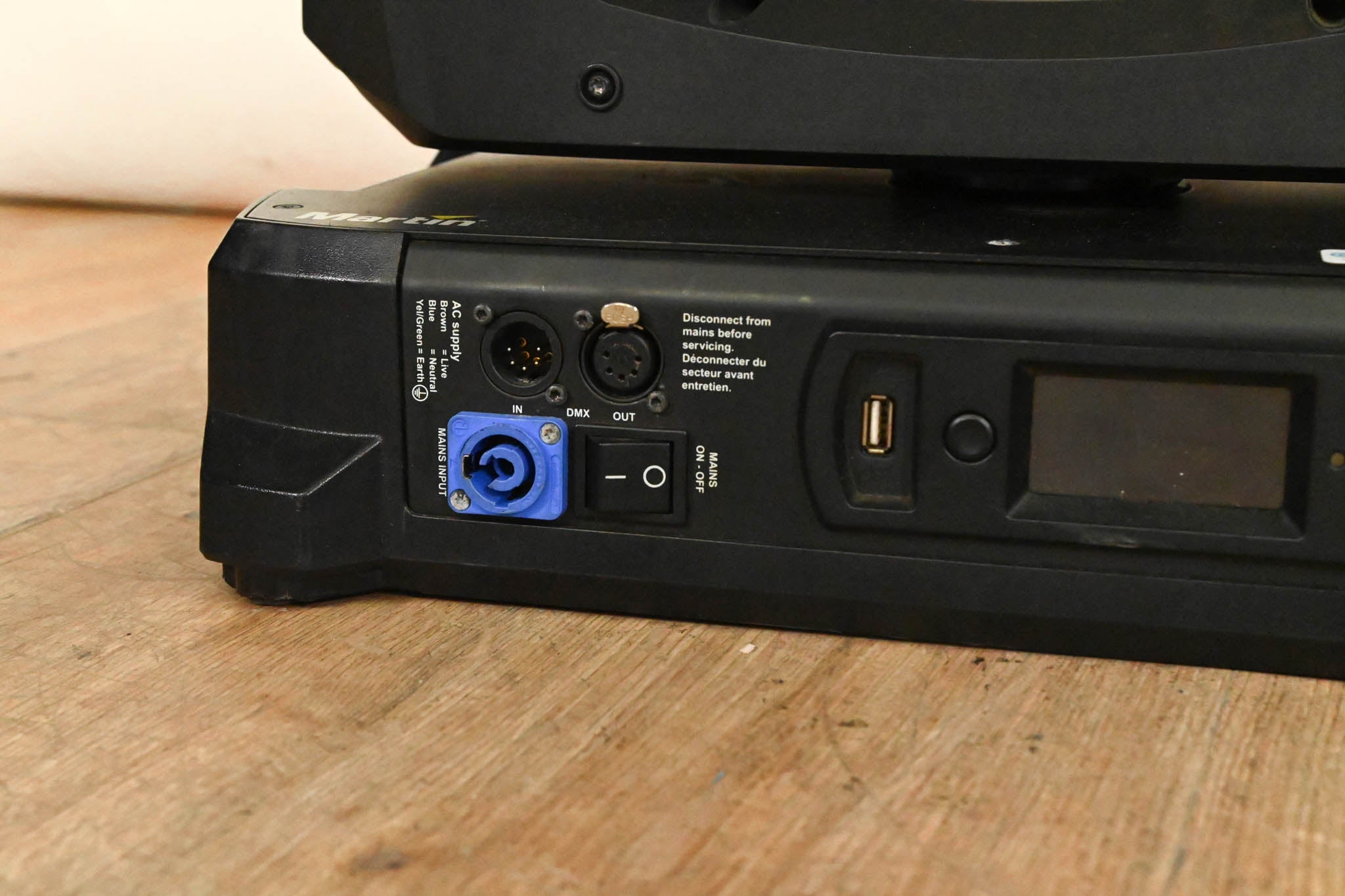 Martin MAC Viper Profile High Output Discharge-Based Moving Light